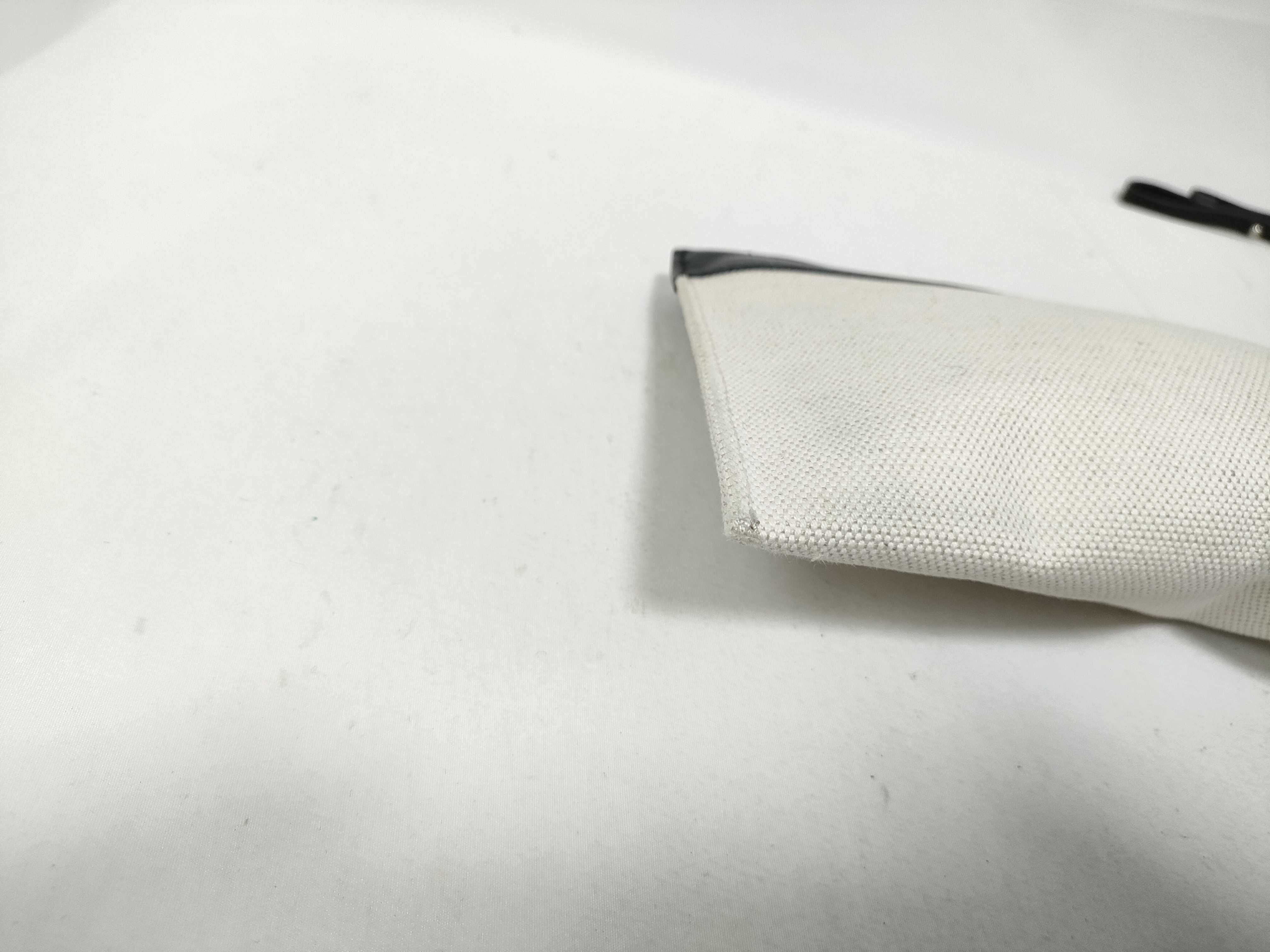 pouch, included with the Cabas bag. — view 5