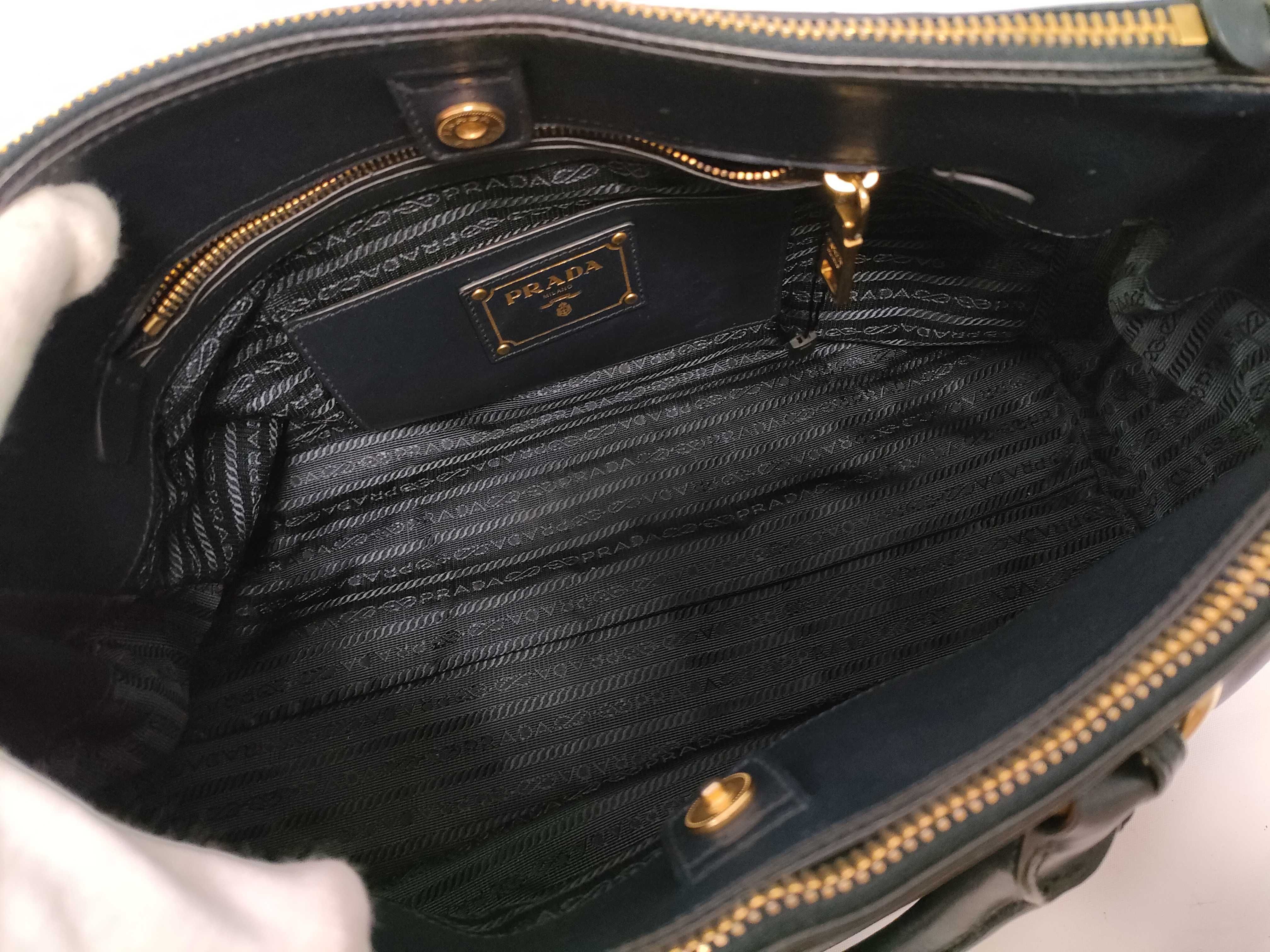 Soft Calf Double Zip Shoulder Bag Navy Shoulder Bag — view 12