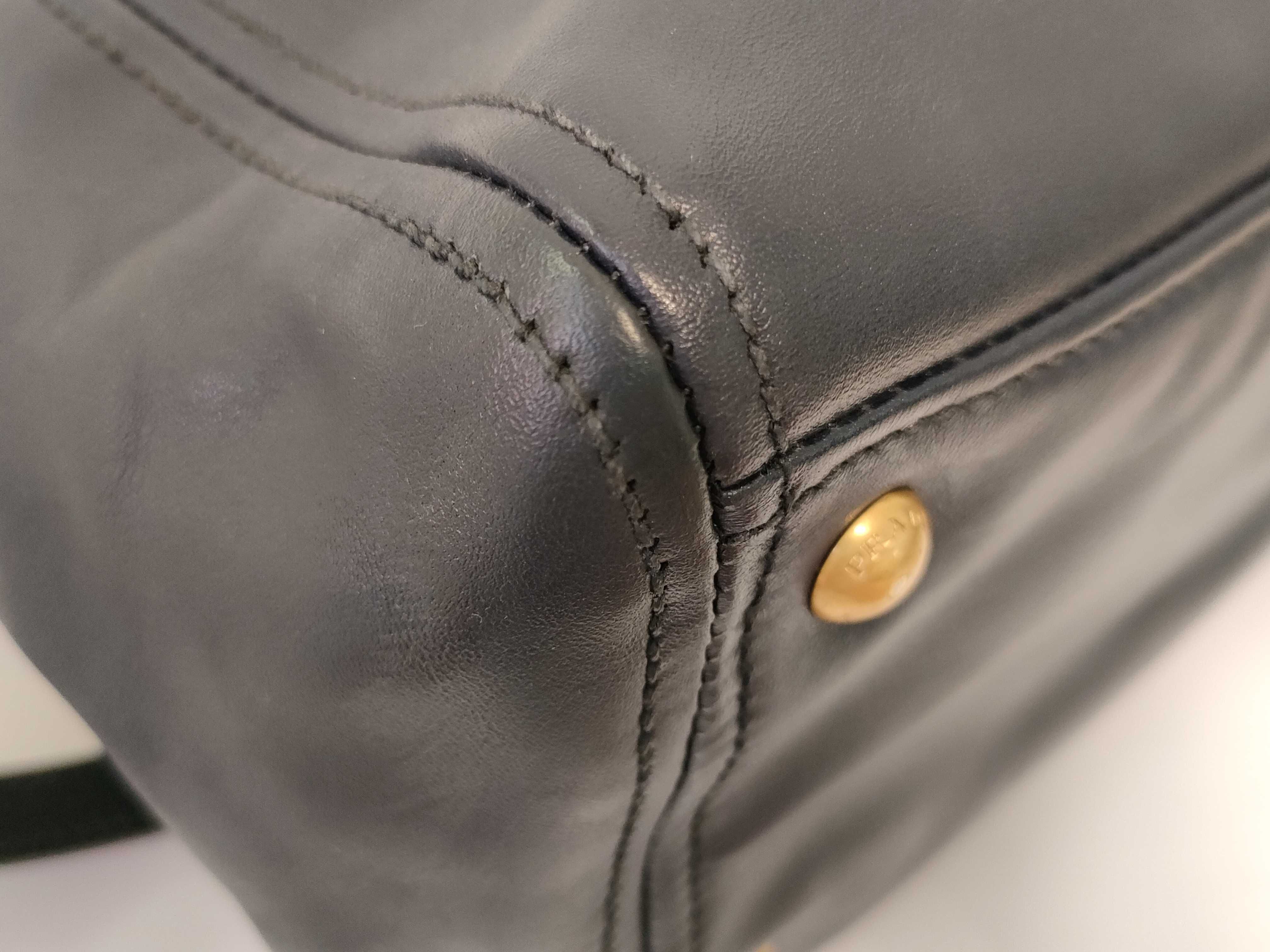 Soft Calf Double Zip Shoulder Bag Navy Shoulder Bag — view 10