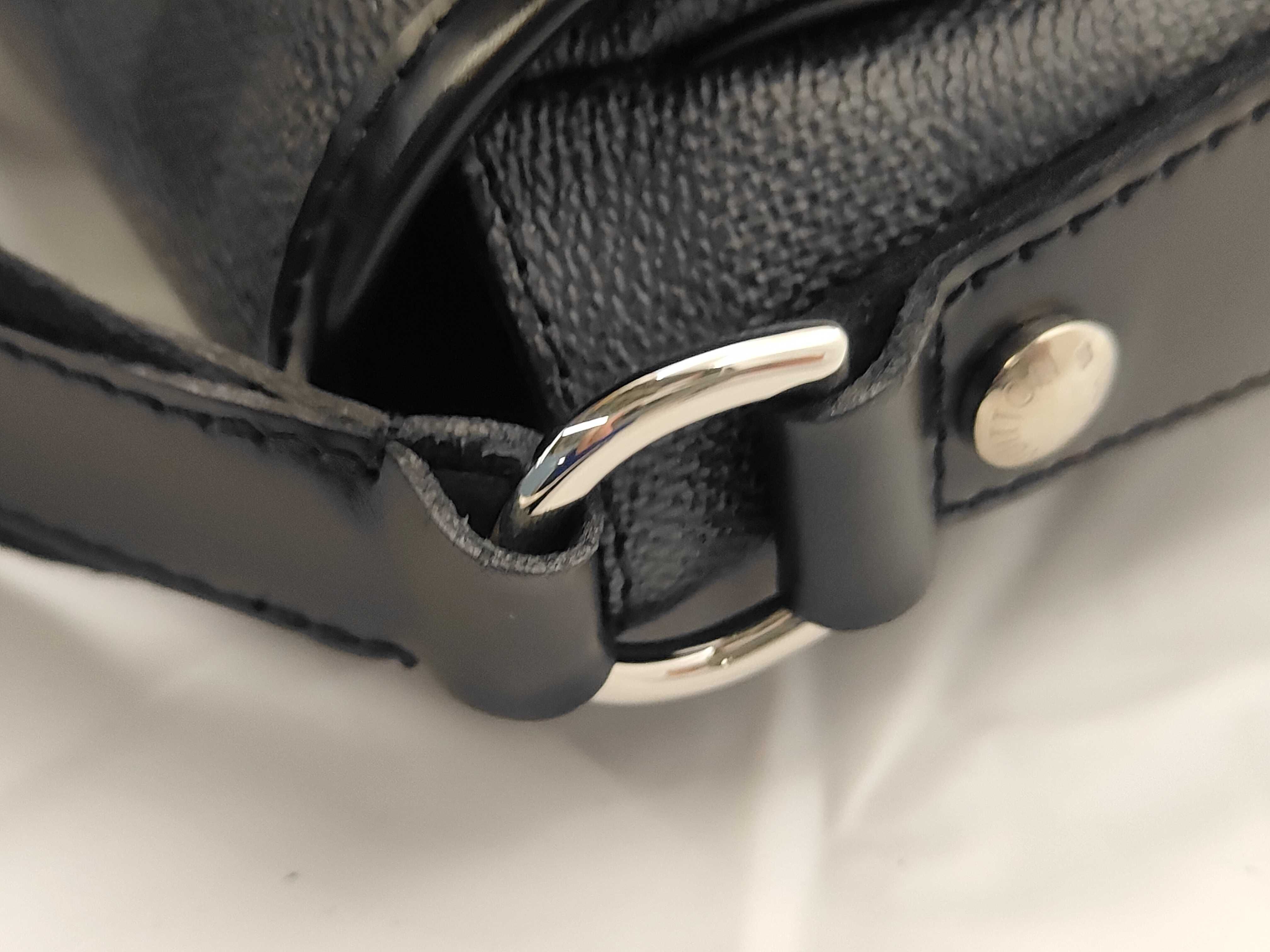 N58029 SP3101 Graphite Daniel MM Shoulder Bag — view 5