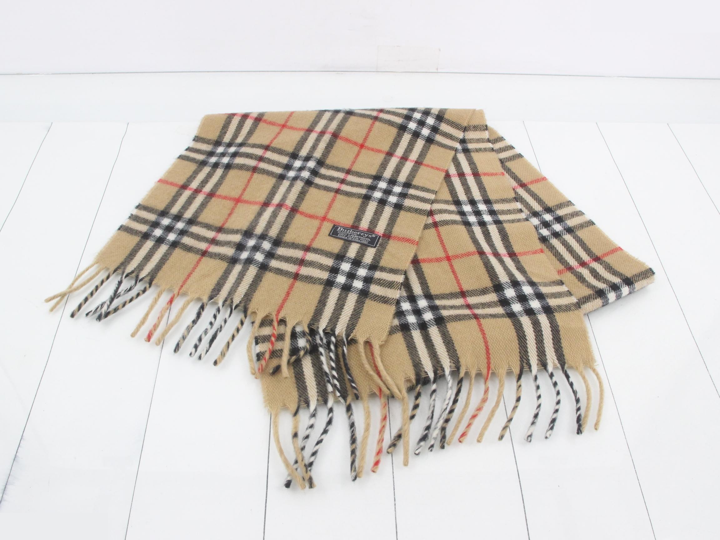 Other lines: Small items, accessories, and scarves — view 2