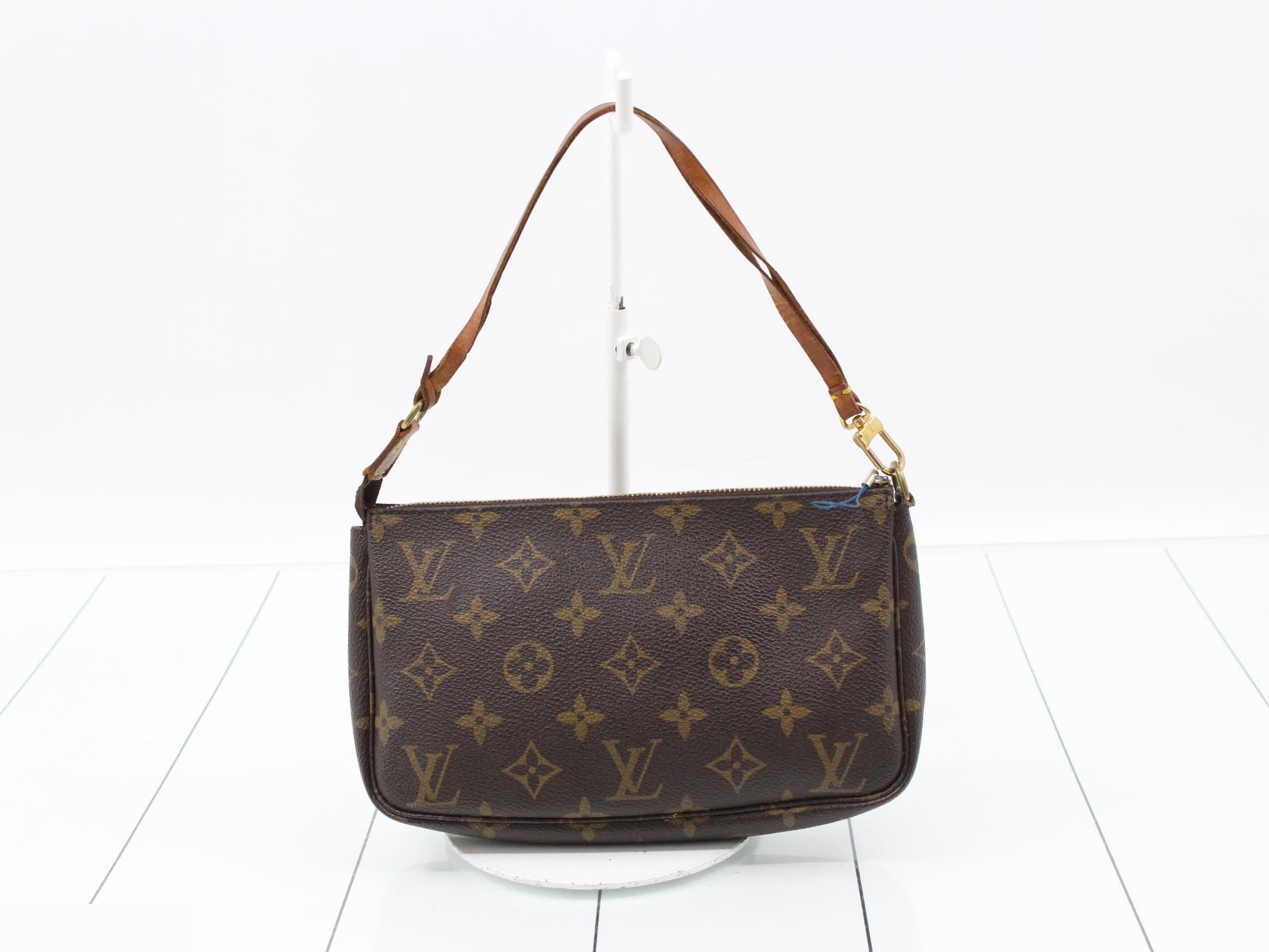 Monogram Pochette Accessoires (older model) handbag — view 2