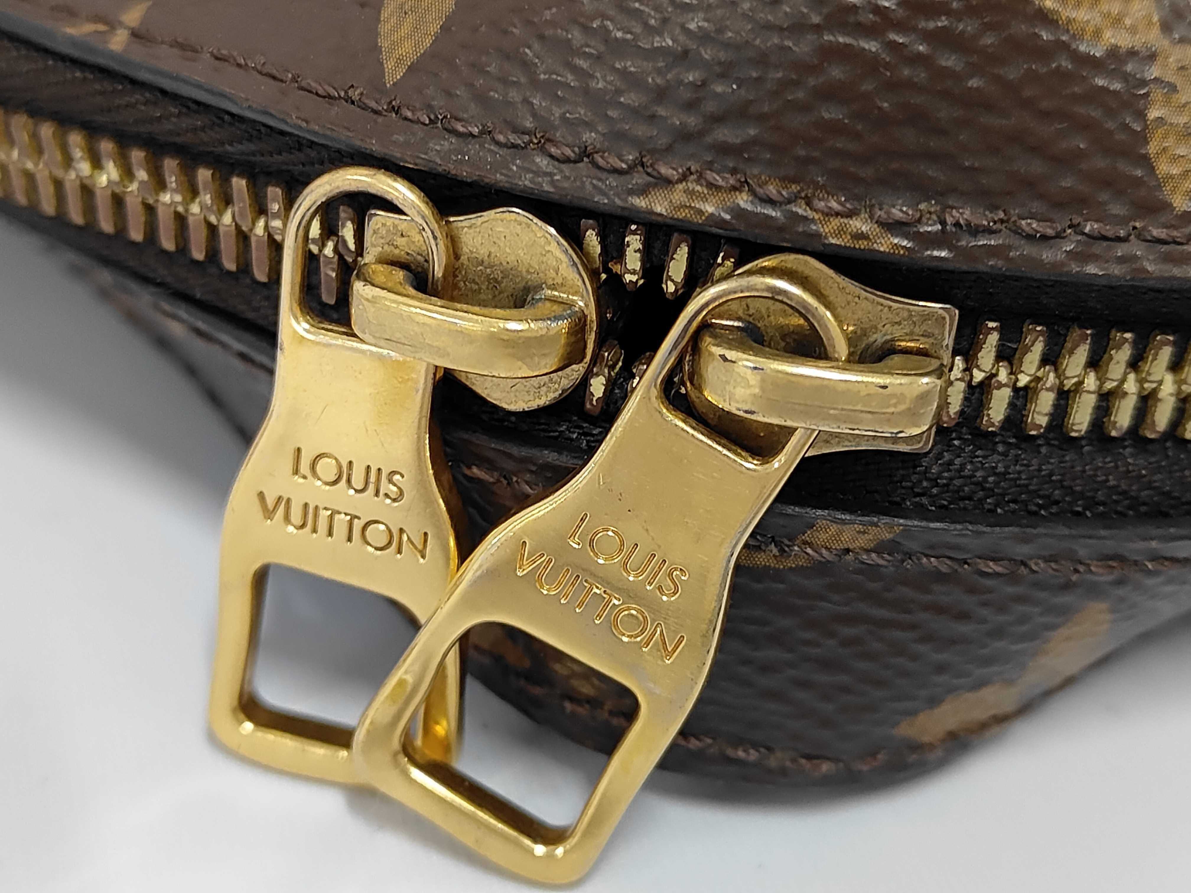 Monogram Legacy Soft Trunk Messenger MM Monogram M44754 BA3149 Shoulder Bag — view 7
