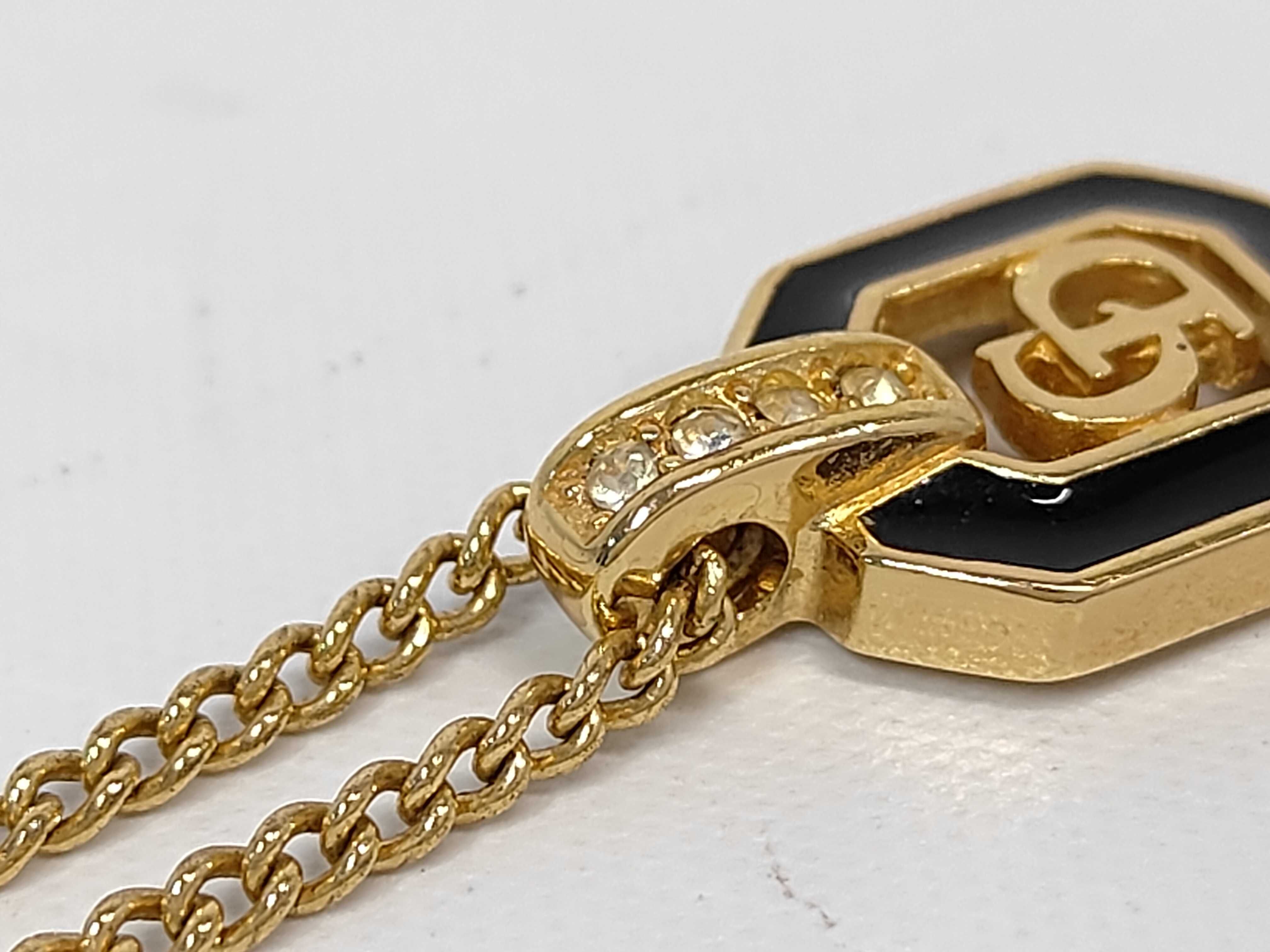 Christian / Necklace / GP Necklace — view 8