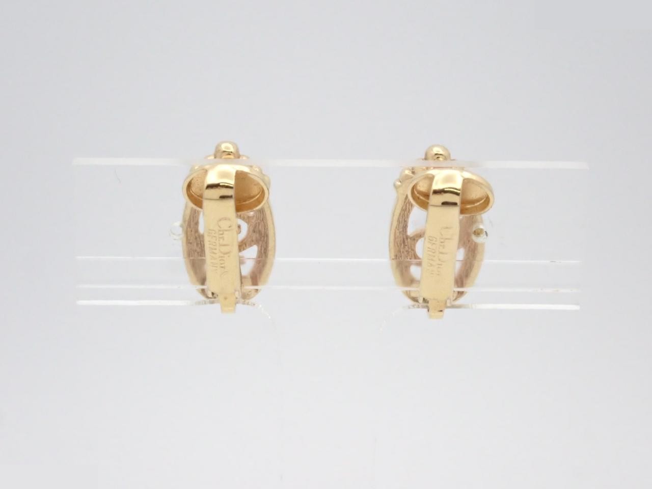 Other lines: Precious metals and earrings — view 2