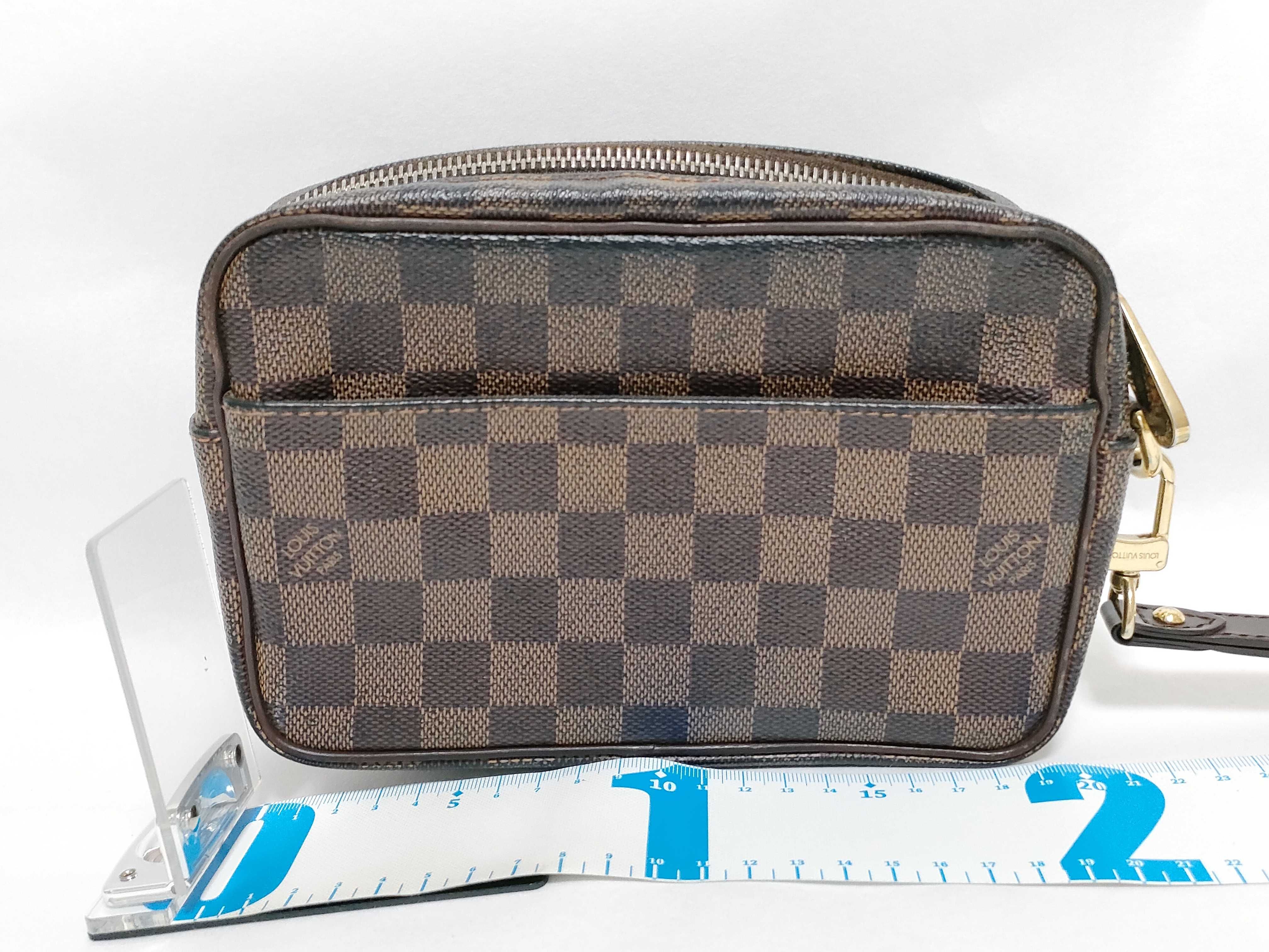 Monogram Louis Vuitton Second Bag Pochette Billet Macau Damier Second Bag — view 2