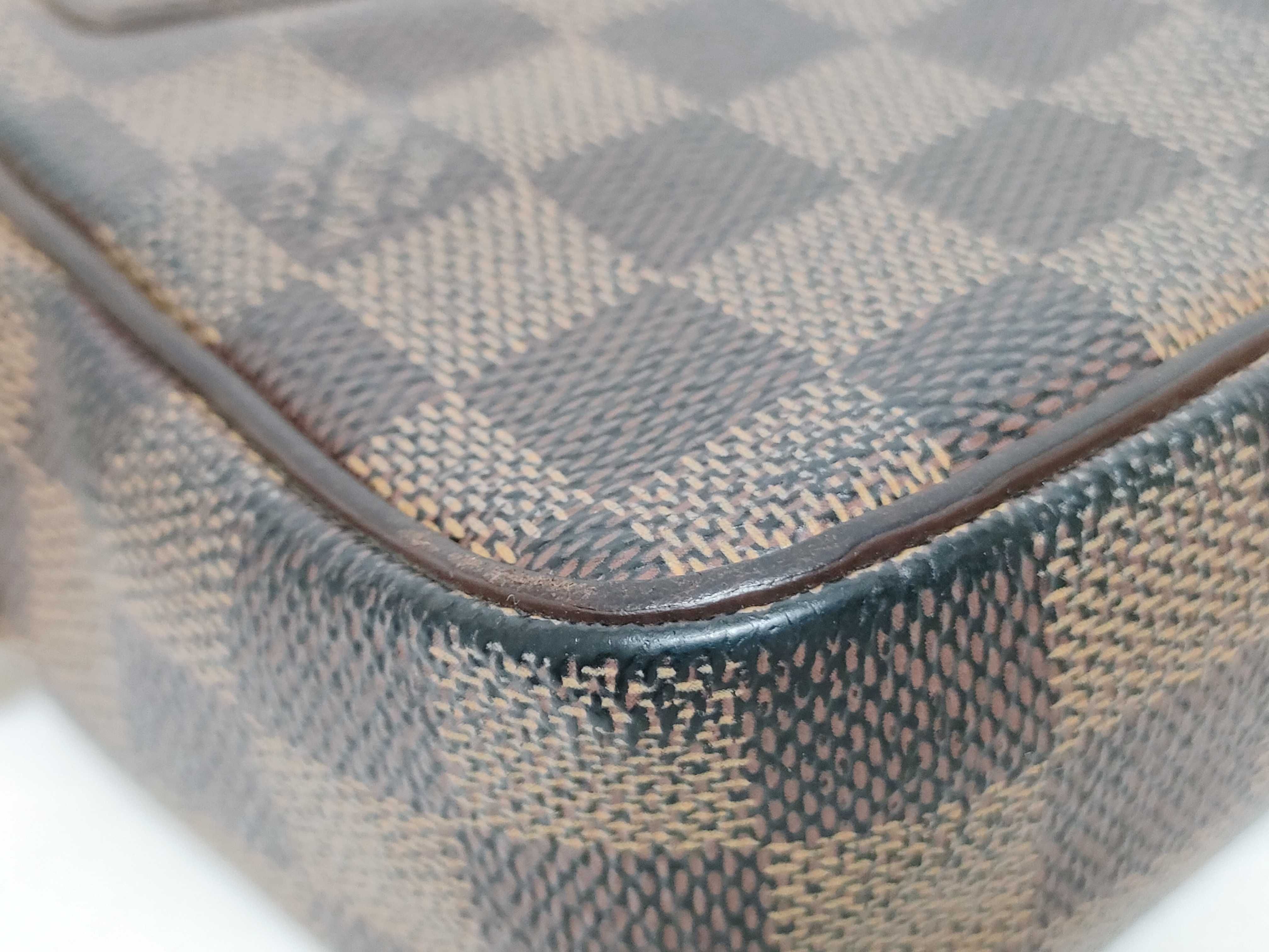 Monogram Louis Vuitton Second Bag Pochette Billet Macau Damier Second Bag — view 7