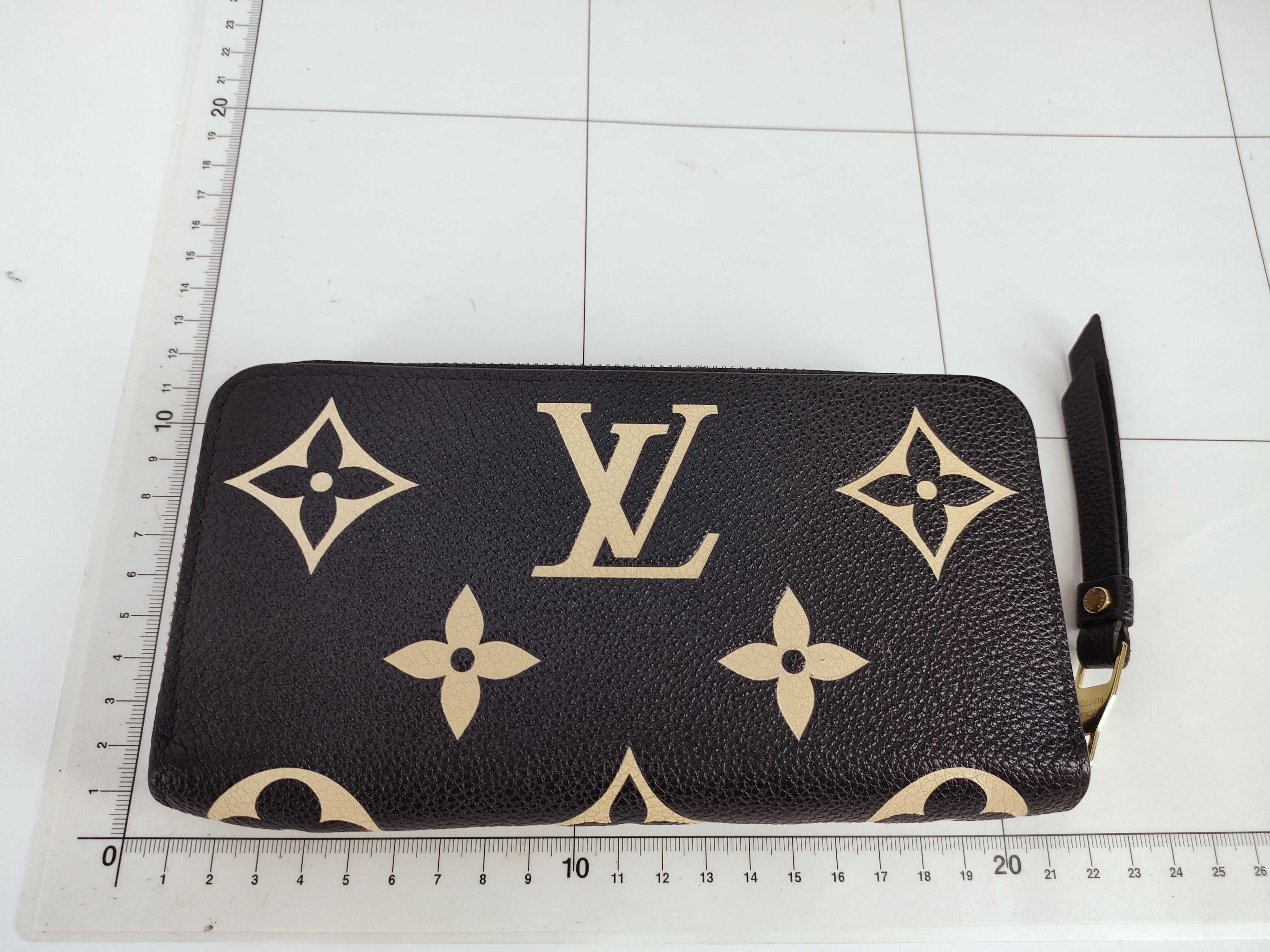 Monogram Bicolor Monogram Empreinte Zippy Wallet M80481 — view 2