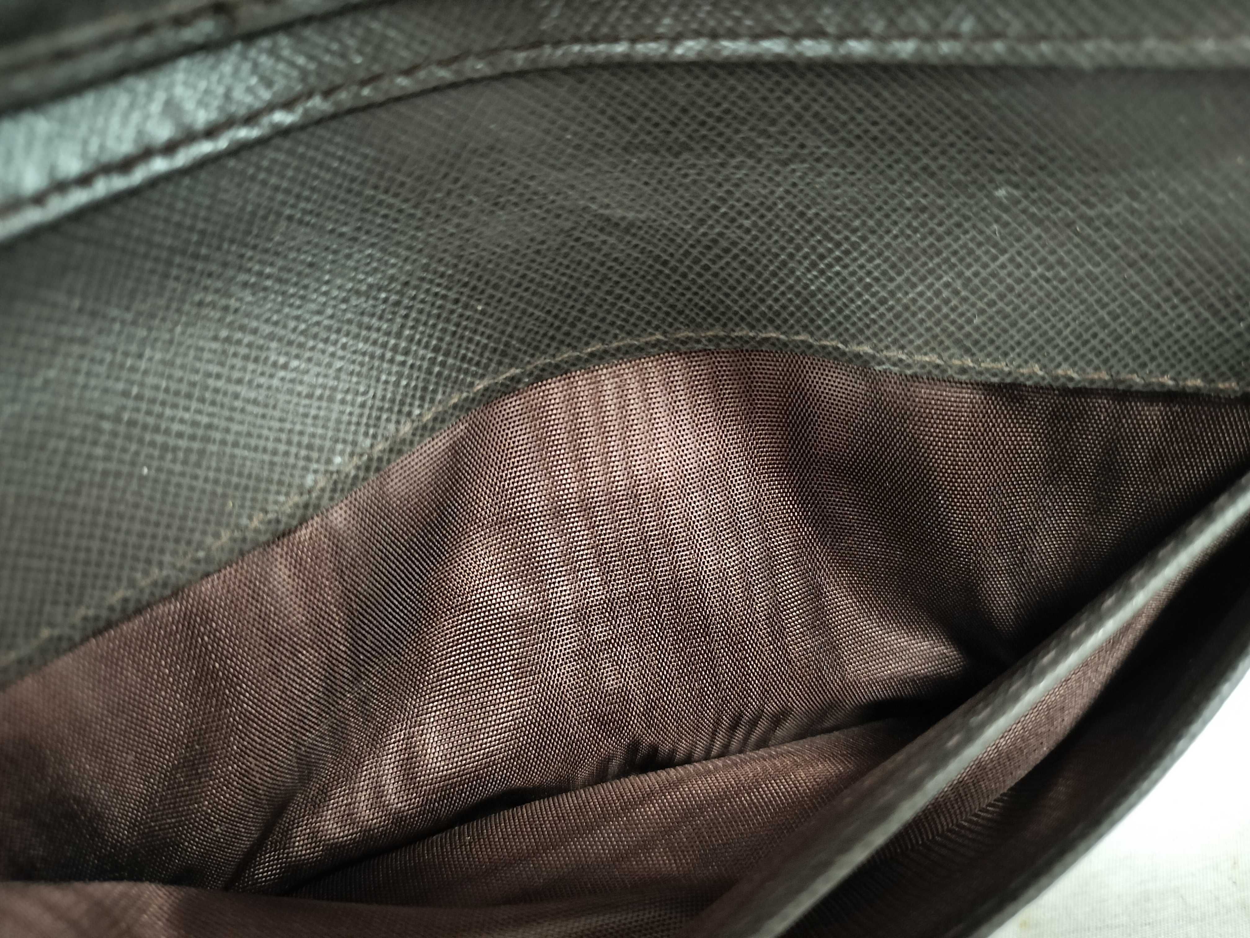 wallet, long wallet — view 10