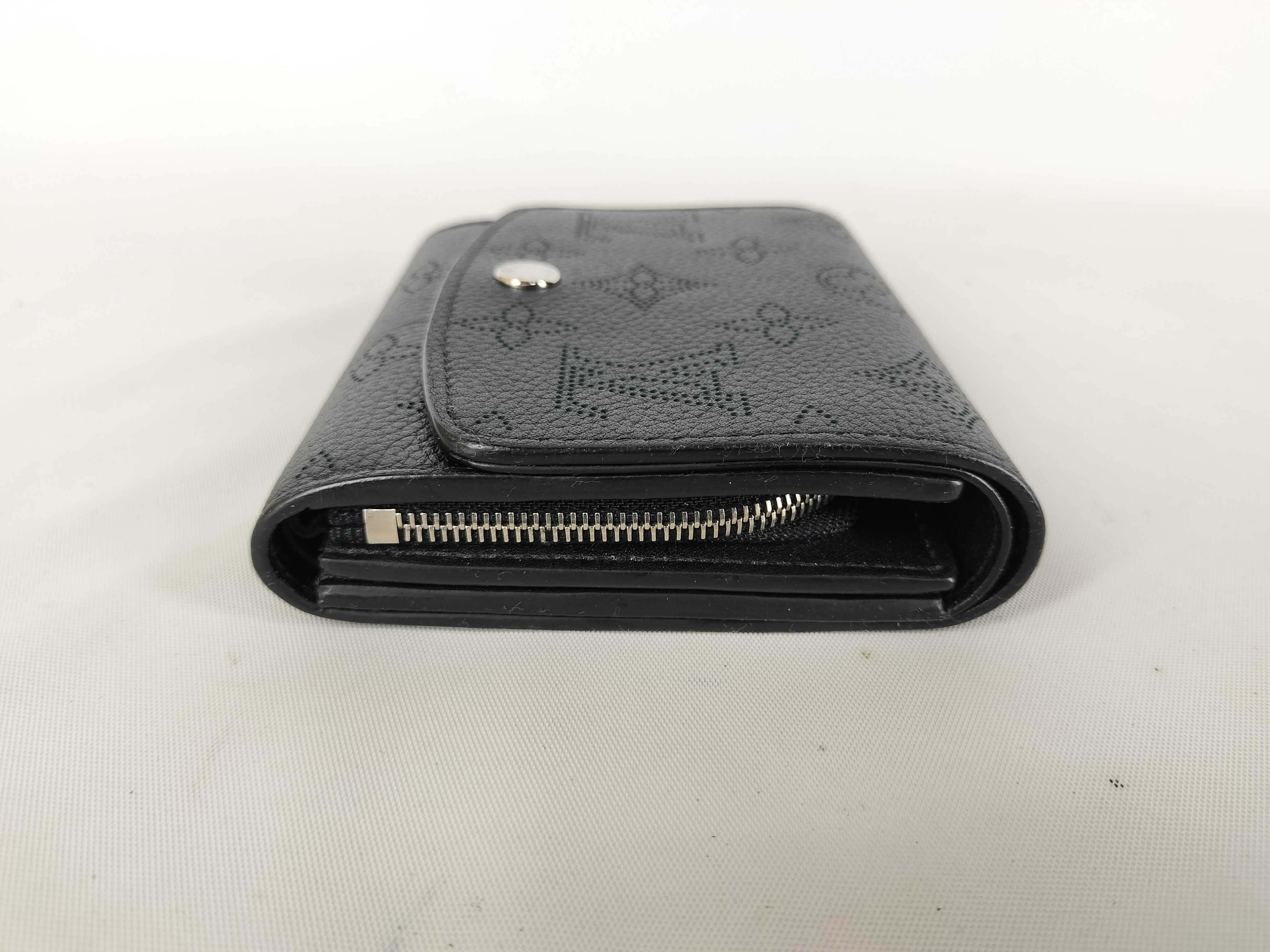 Monogram Mahina Portefeuille Iris Compact Wallet — view 3