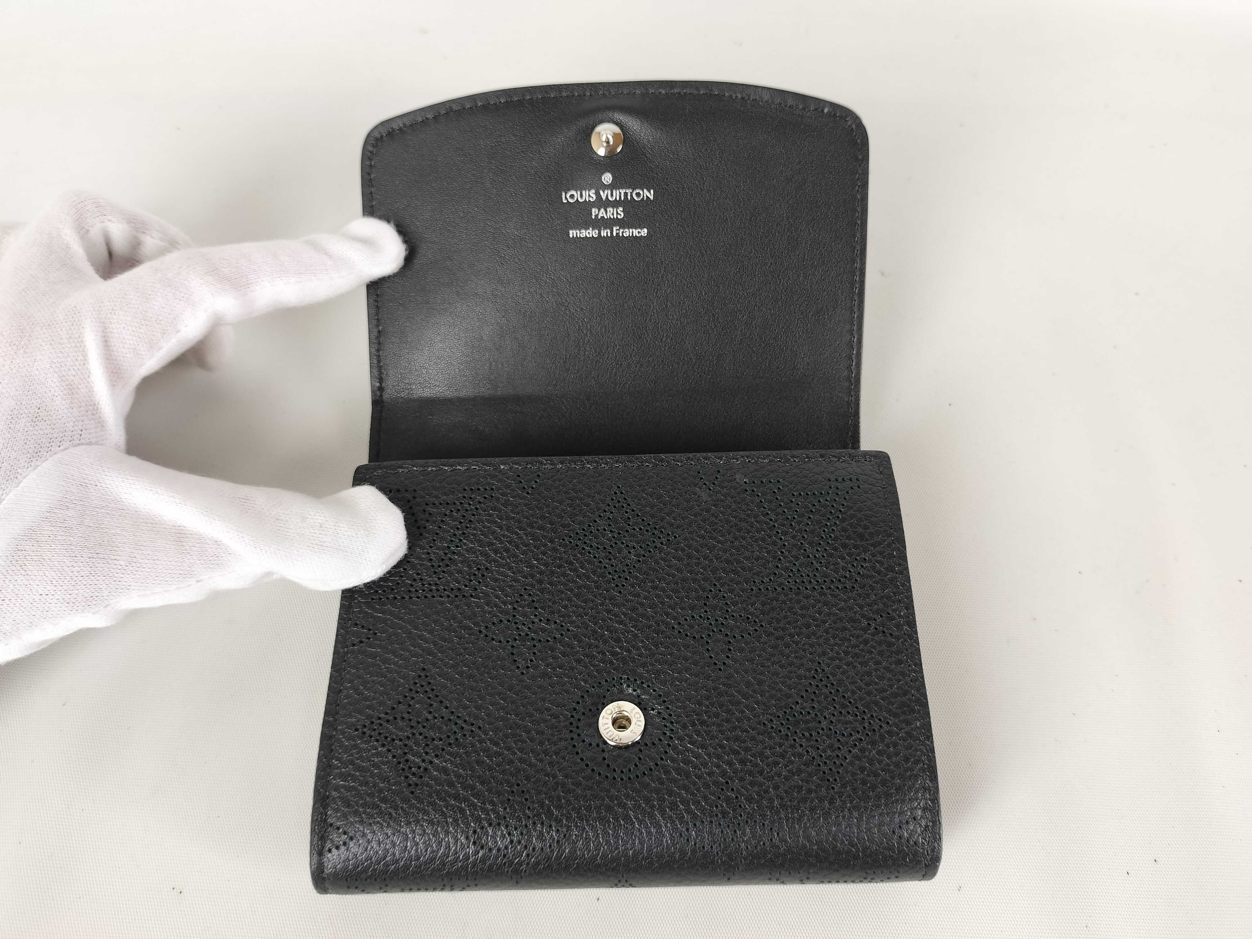 Monogram Mahina Portefeuille Iris Compact Wallet — view 5