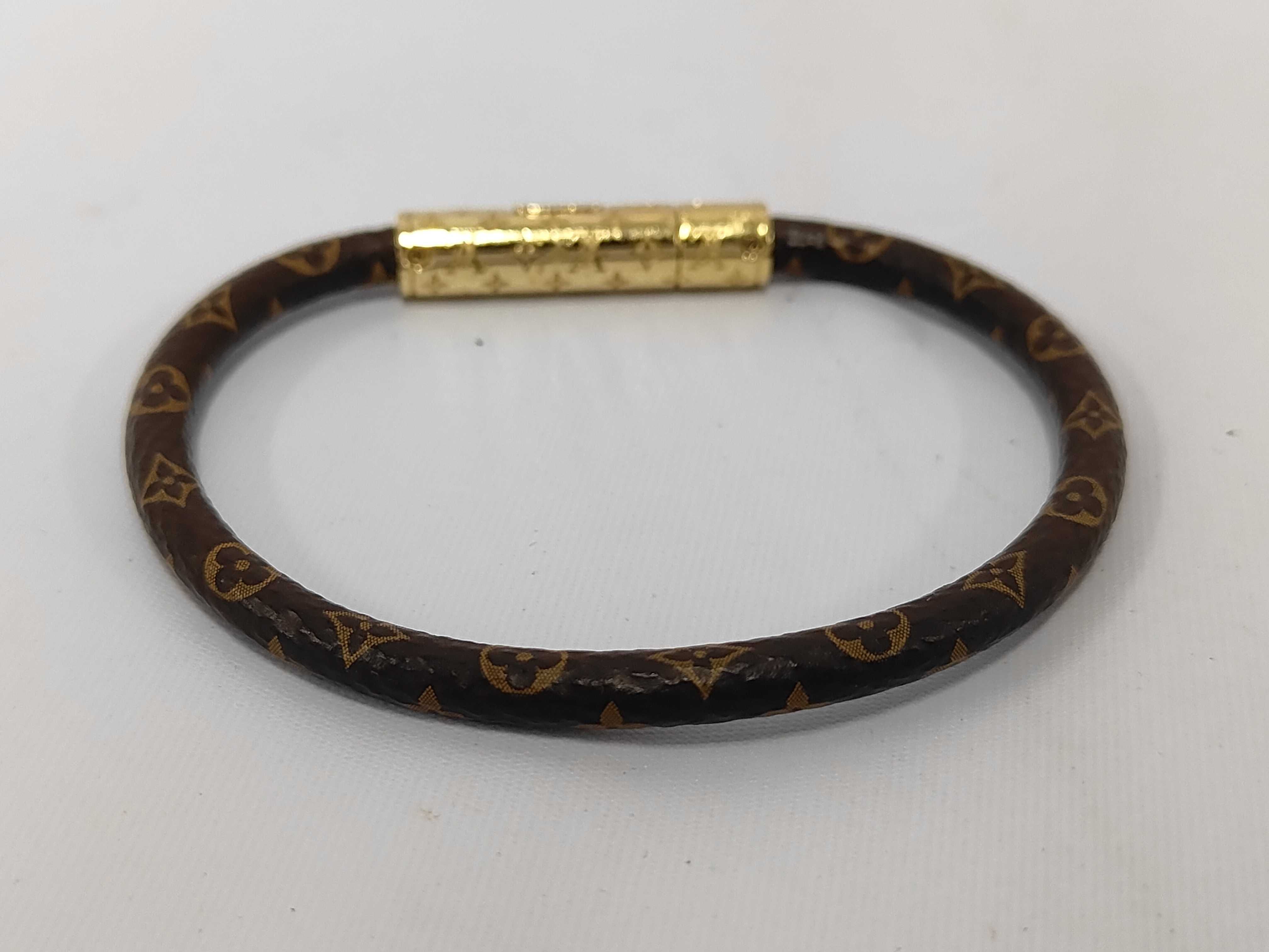 Monogram Bracelet LV Confidential M6334 Bracelet/Bangle — view 4