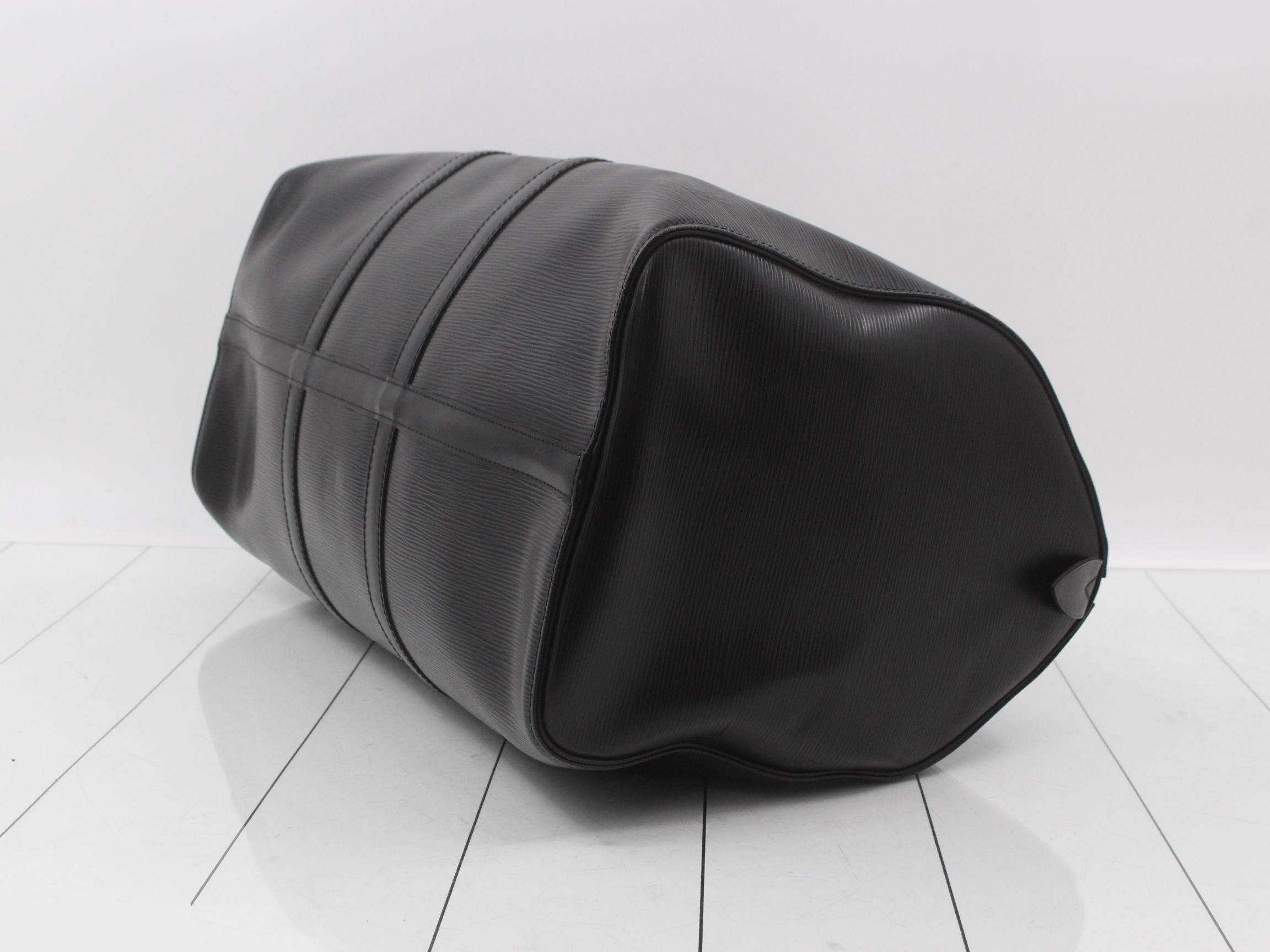 Epi Keepall 50 Noir Boston Bag — view 6
