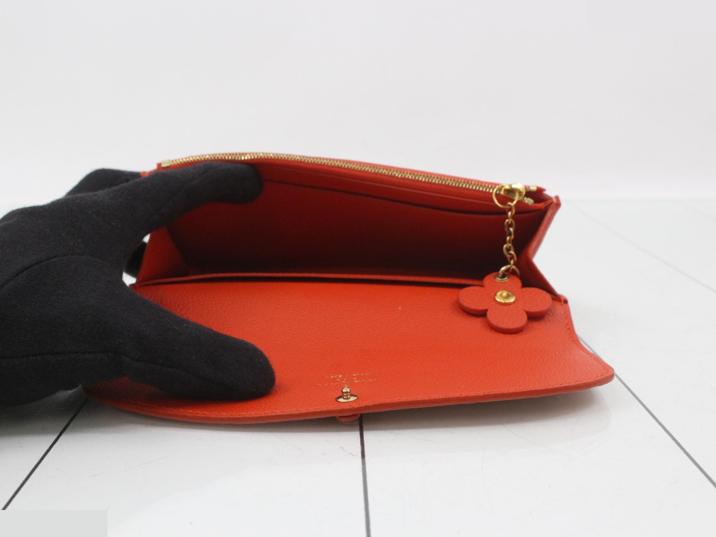 Rose Poudre Portefeuille Emilie Flower Charm Long Wallet — view 4