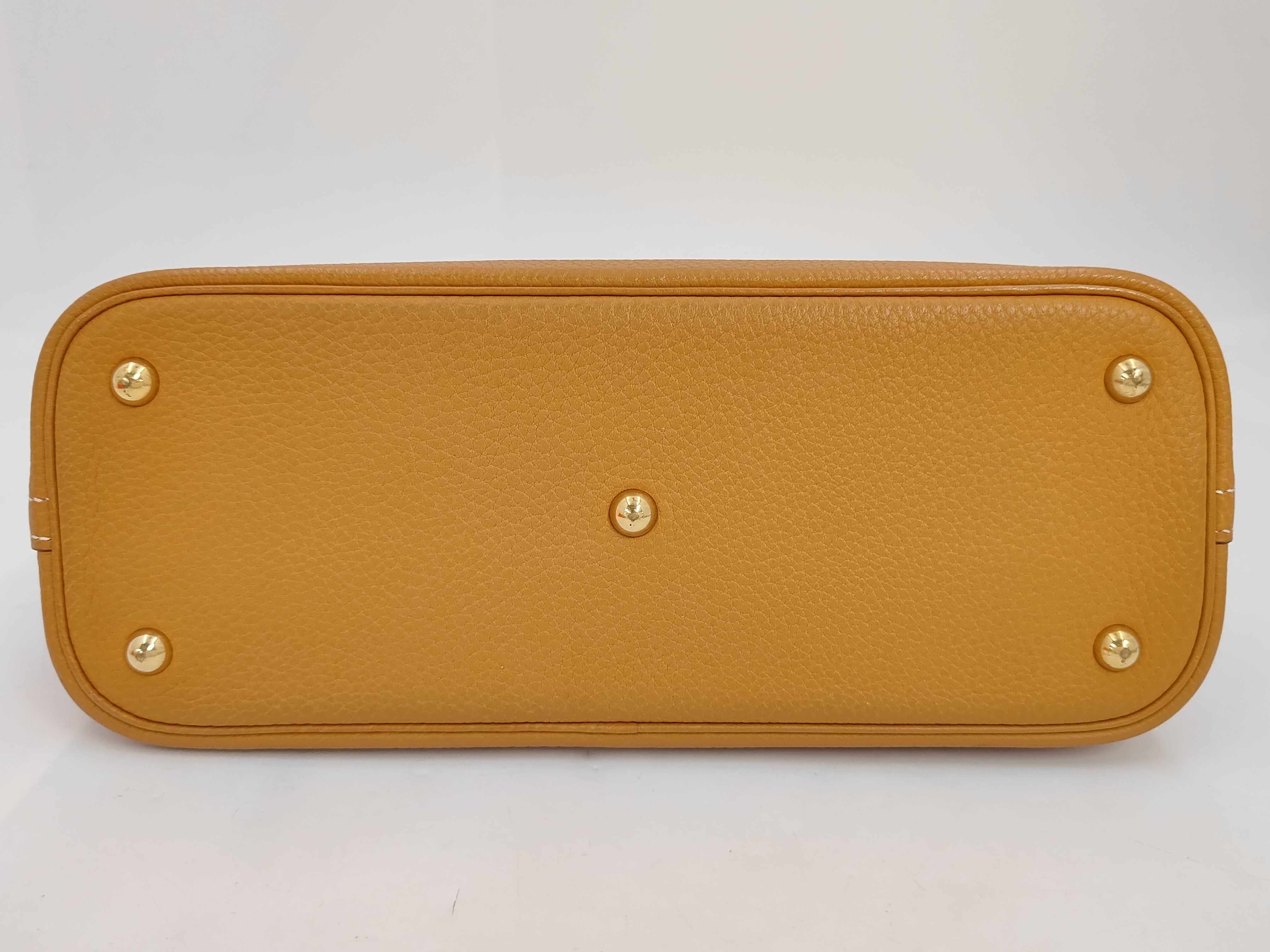 Bolide 31 Togo Gold Hardware H Handbag — view 6