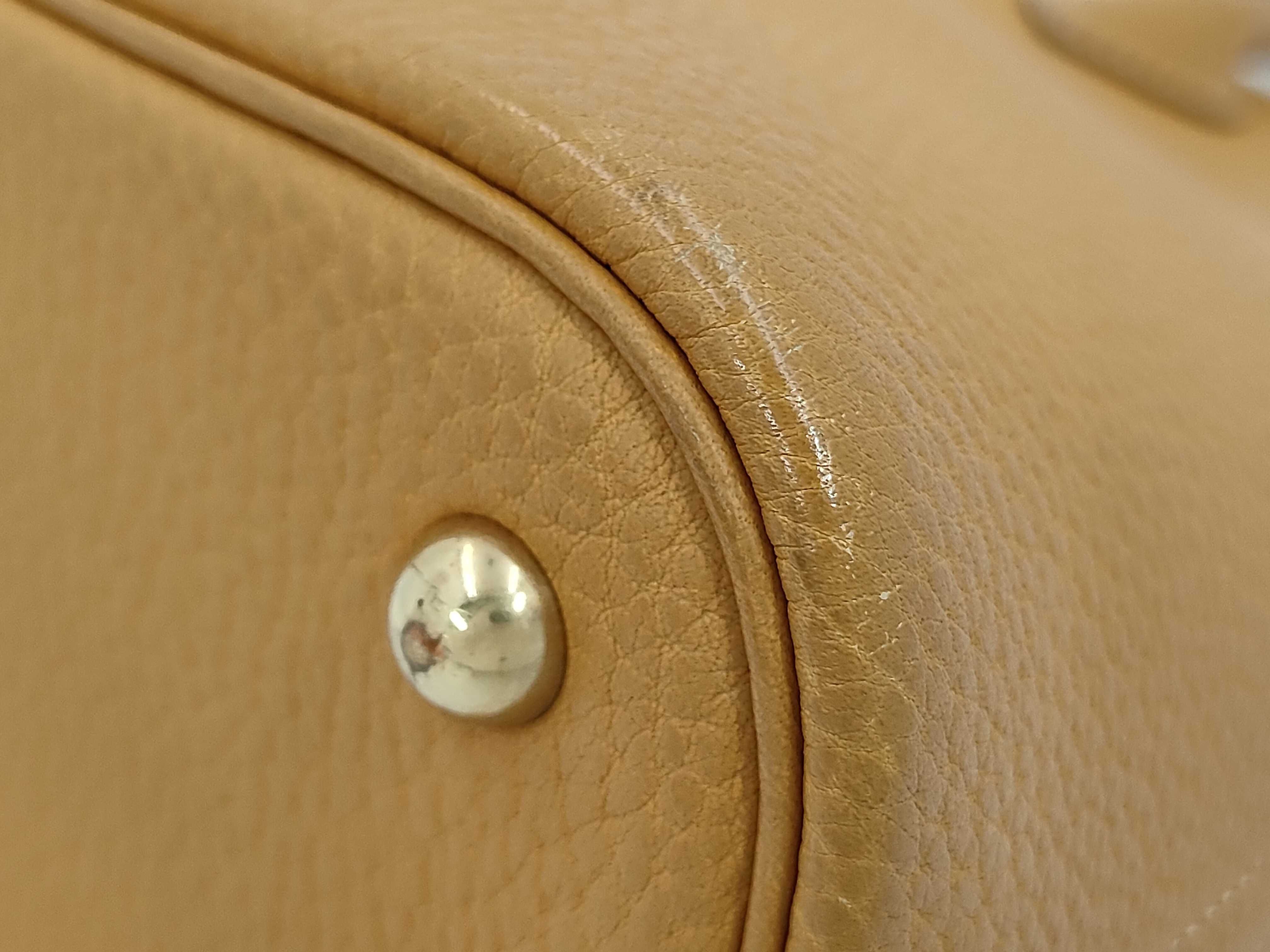 Bolide 31 Togo Gold Hardware H Handbag — view 7