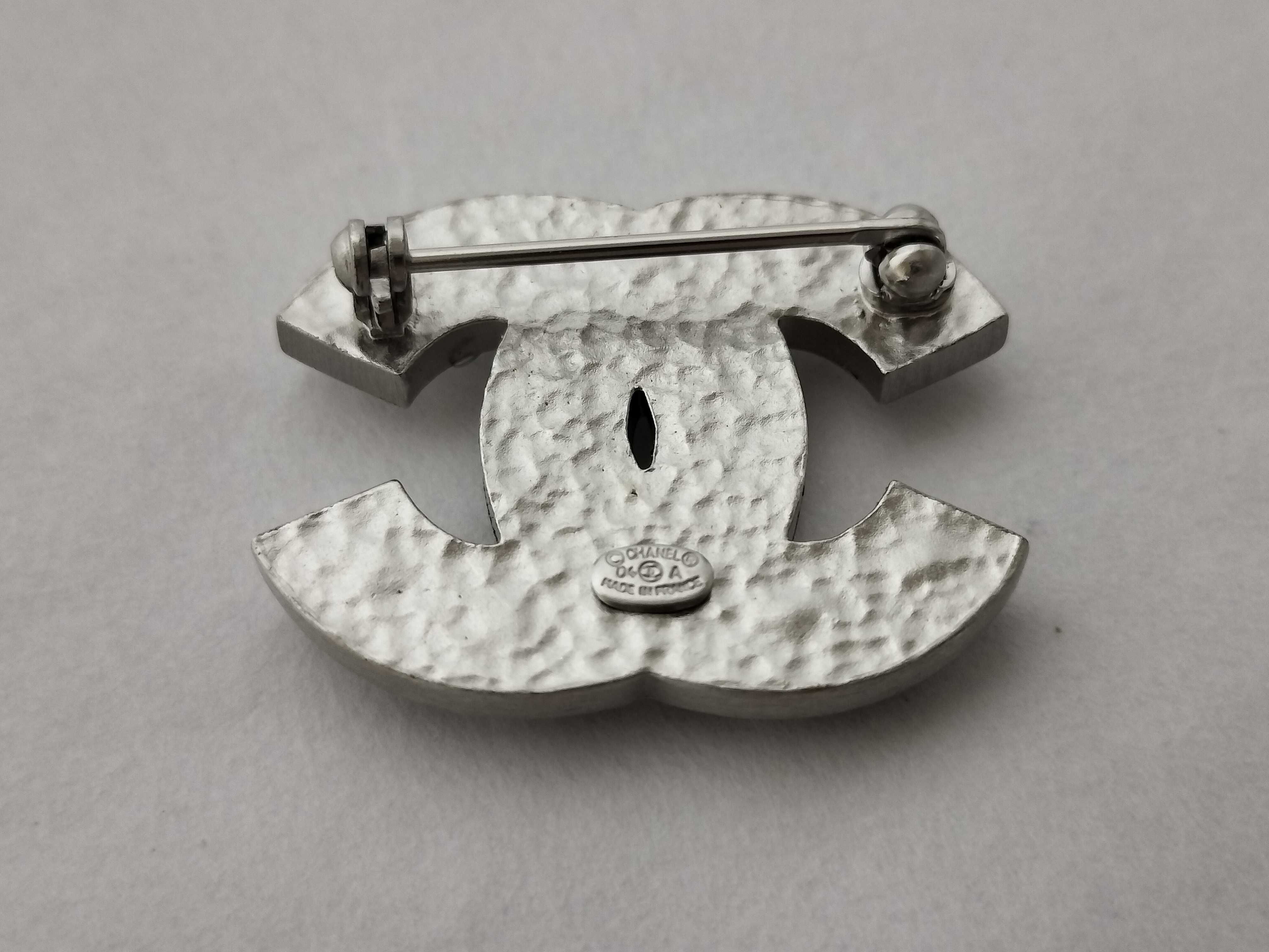 Coco Mark Heart Stone Brooch 04A Brooch — view 2
