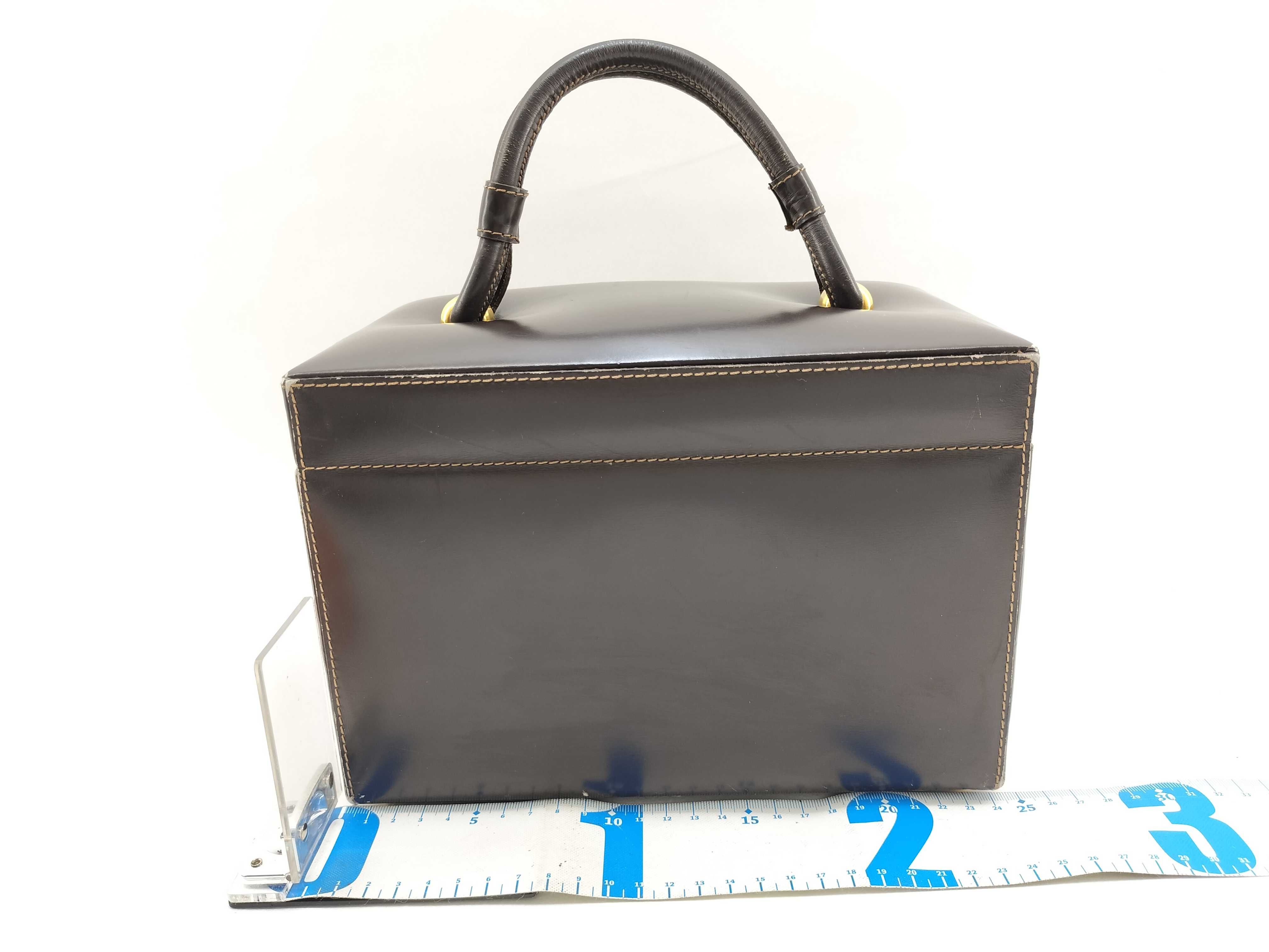 leather vanity bag — view 2