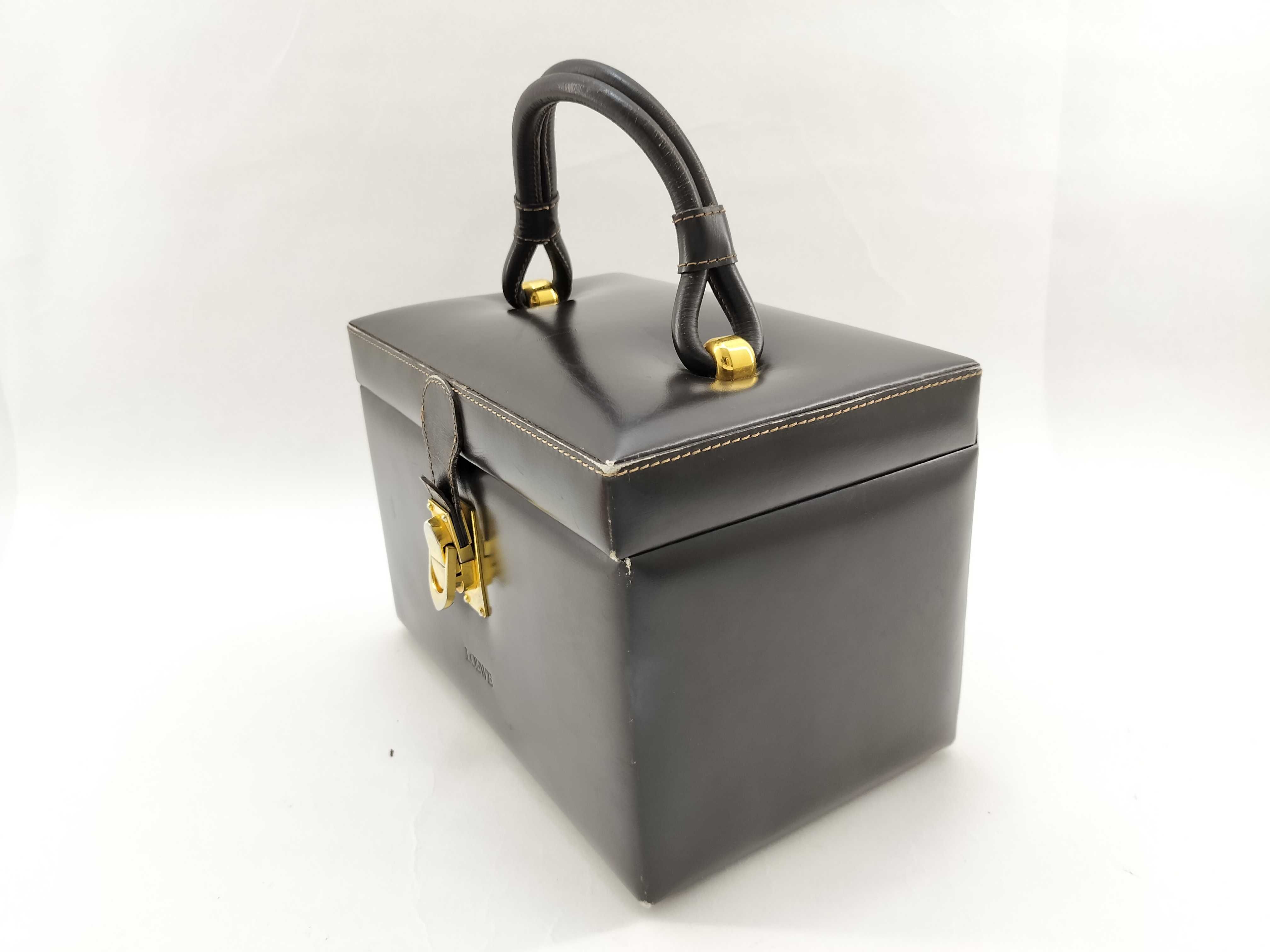 leather vanity bag — view 4