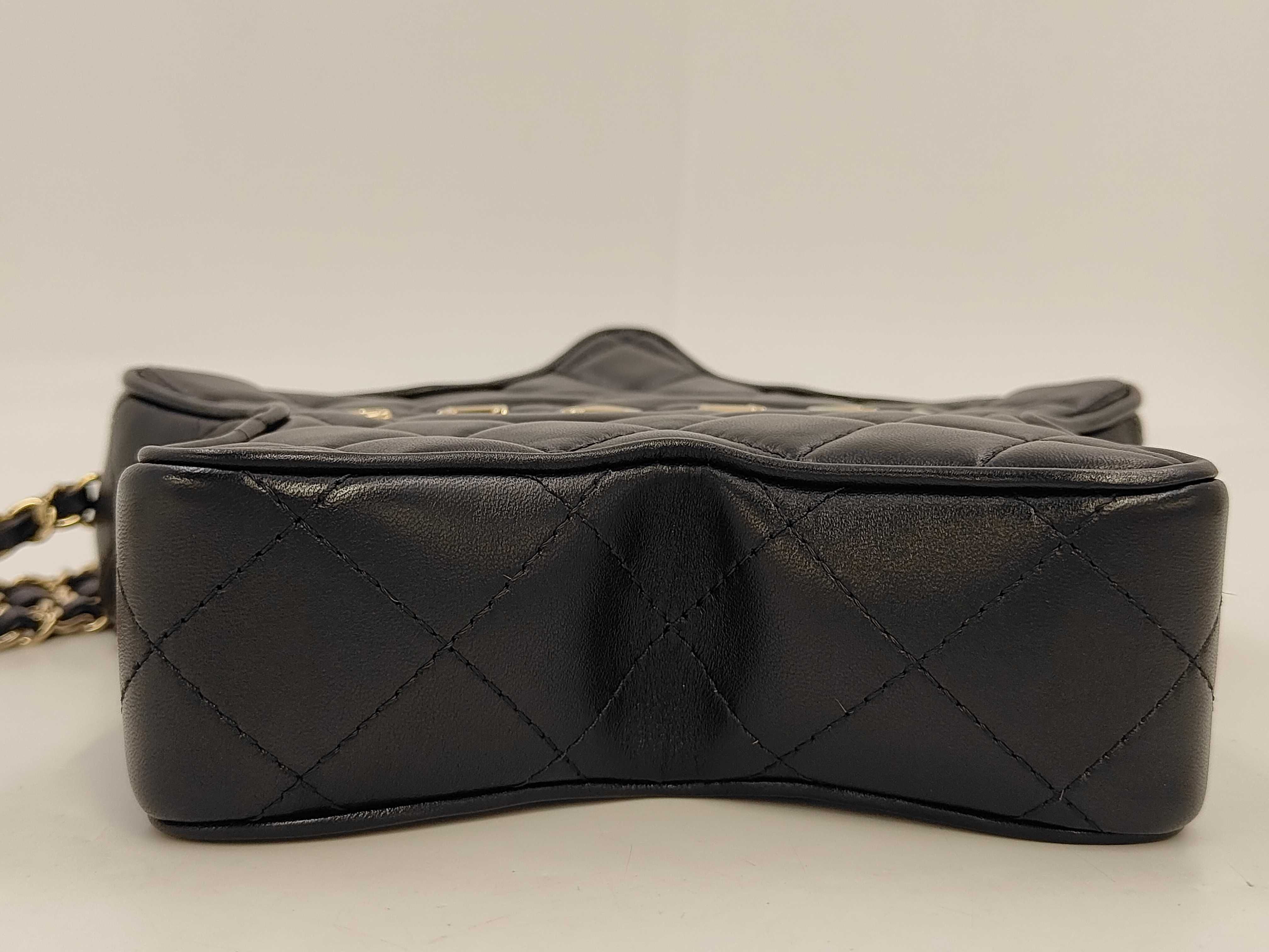 Matelassé Chain Lambskin Shoulder Bag — view 4
