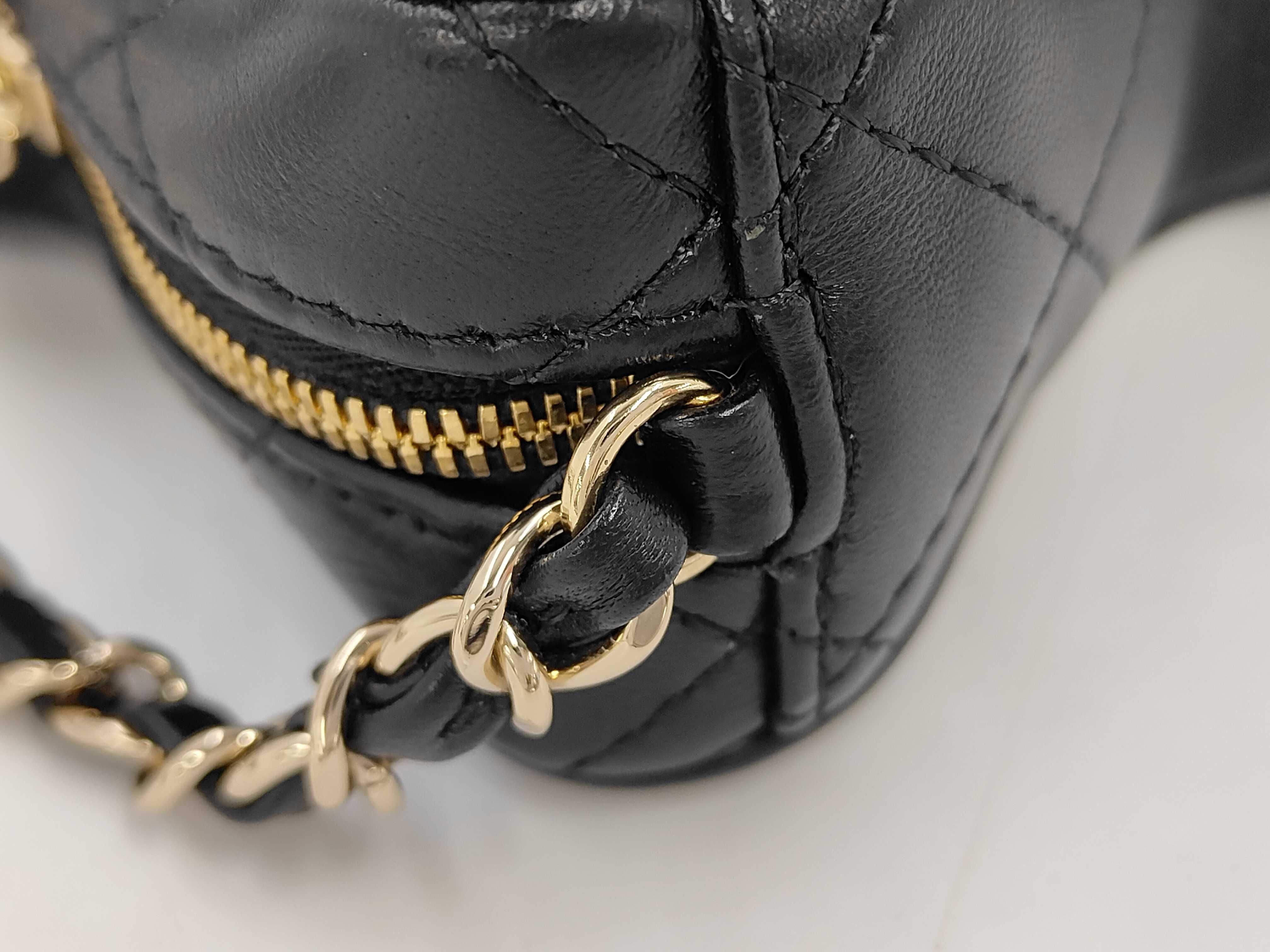 Matelassé Chain Lambskin Shoulder Bag — view 7