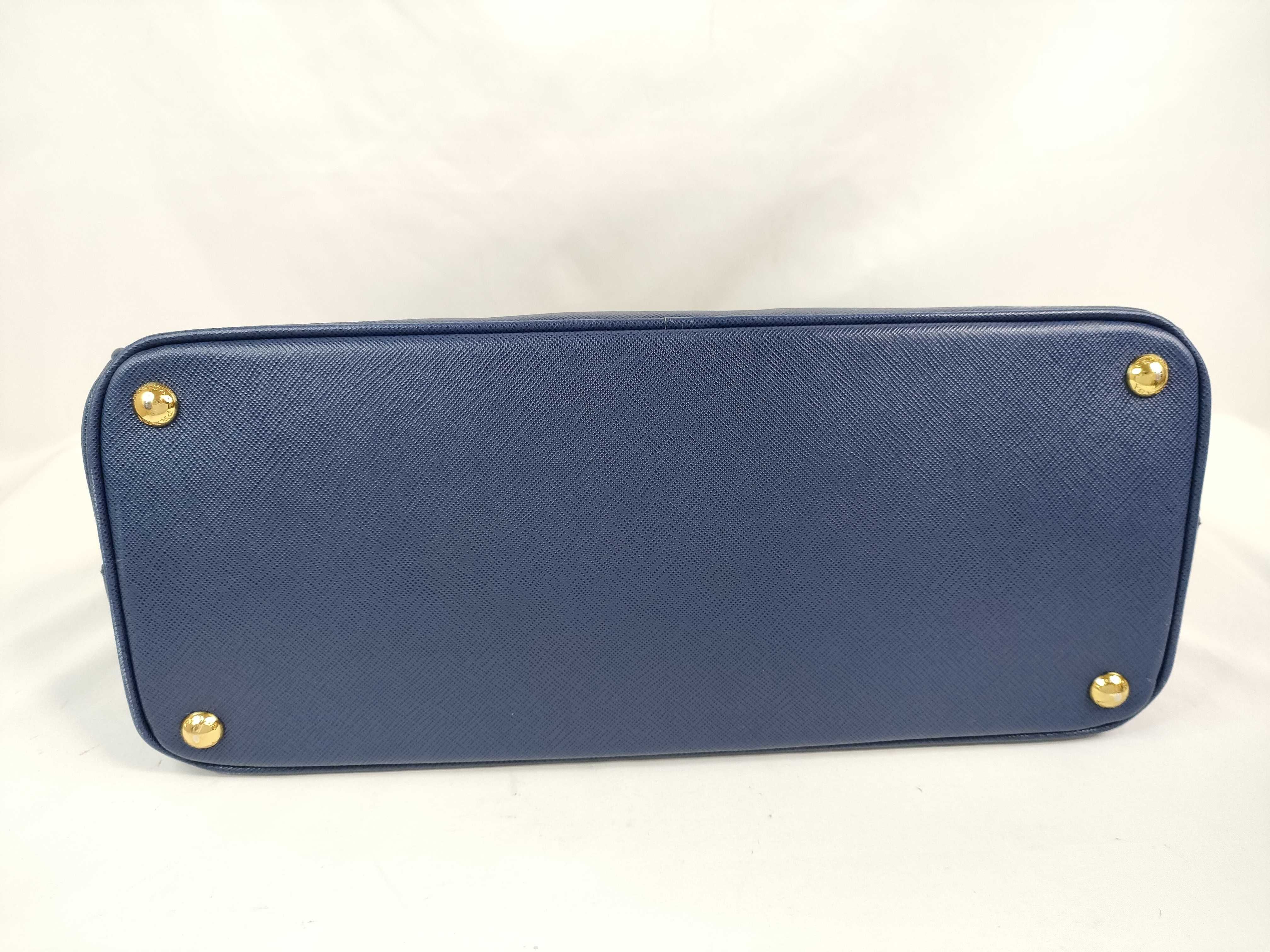DU- Saffiano Lux Galleria Leather Tote Bag Navy BN1802 Handbag — view 8