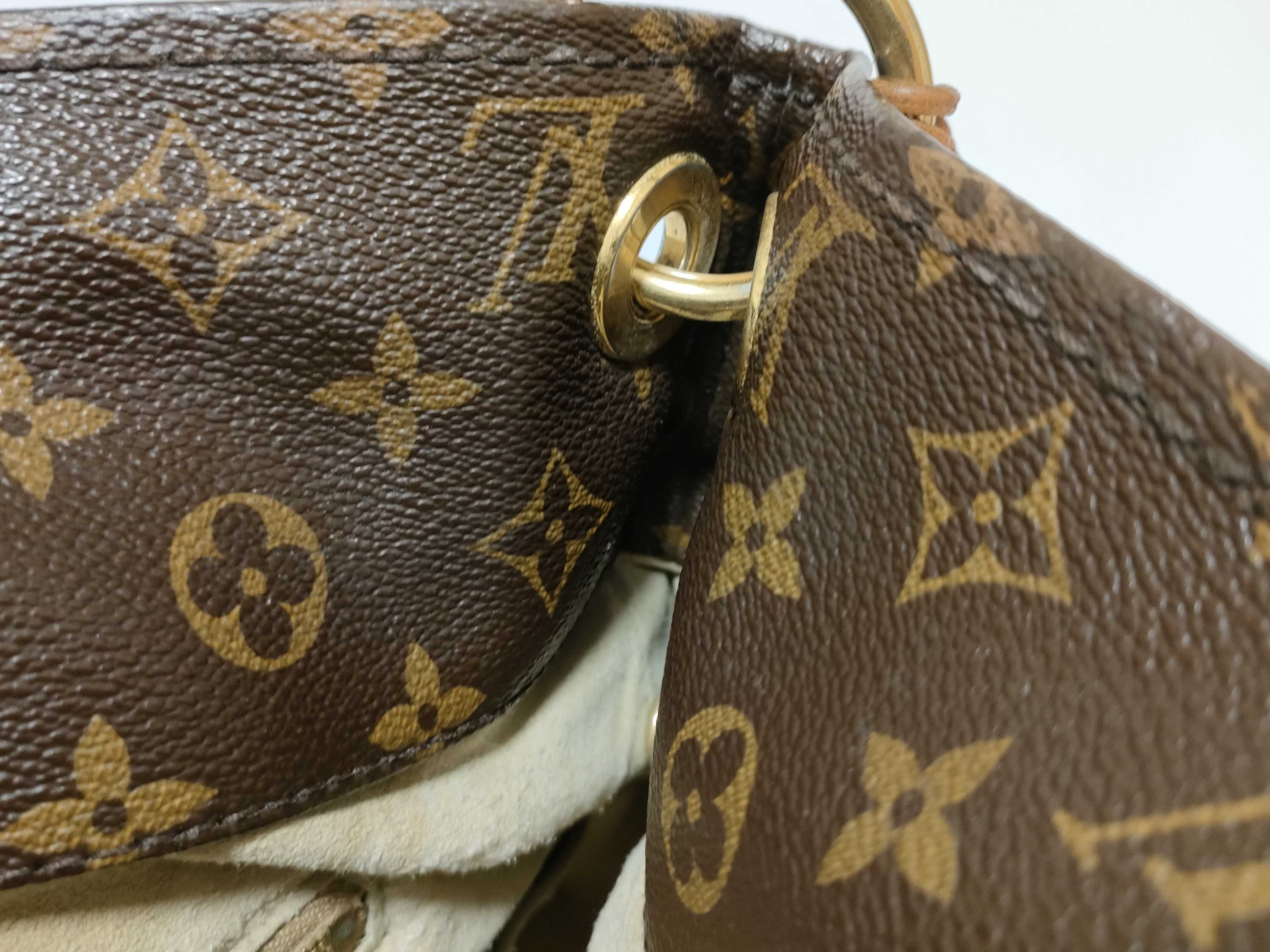 Monogram Artsy Shoulder Bag — view 9