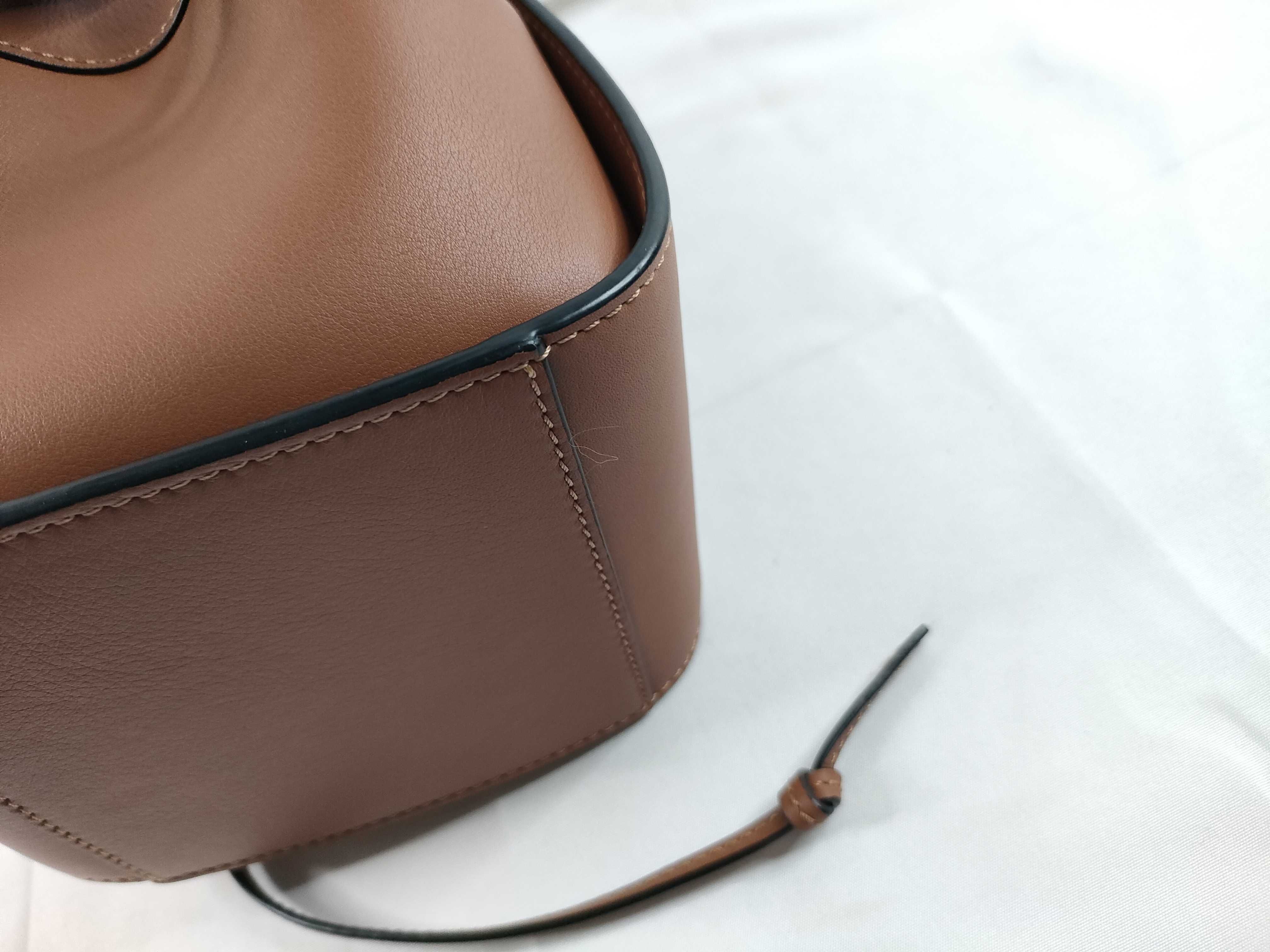 Hammock Drawstring Bag Mini Brown Handbag — view 5