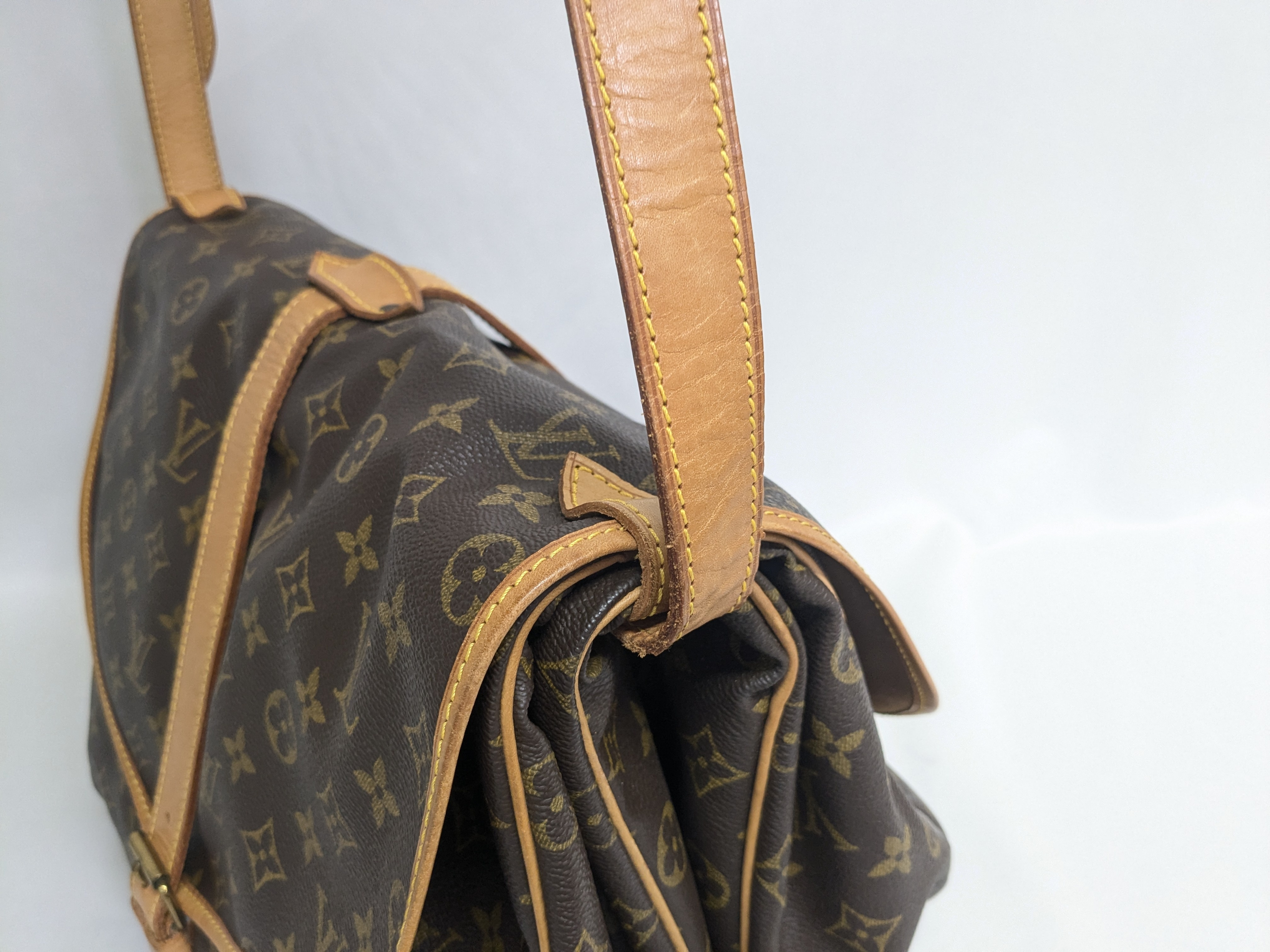 LV Monogram Saumur 35 Shoulder Bag — view 6