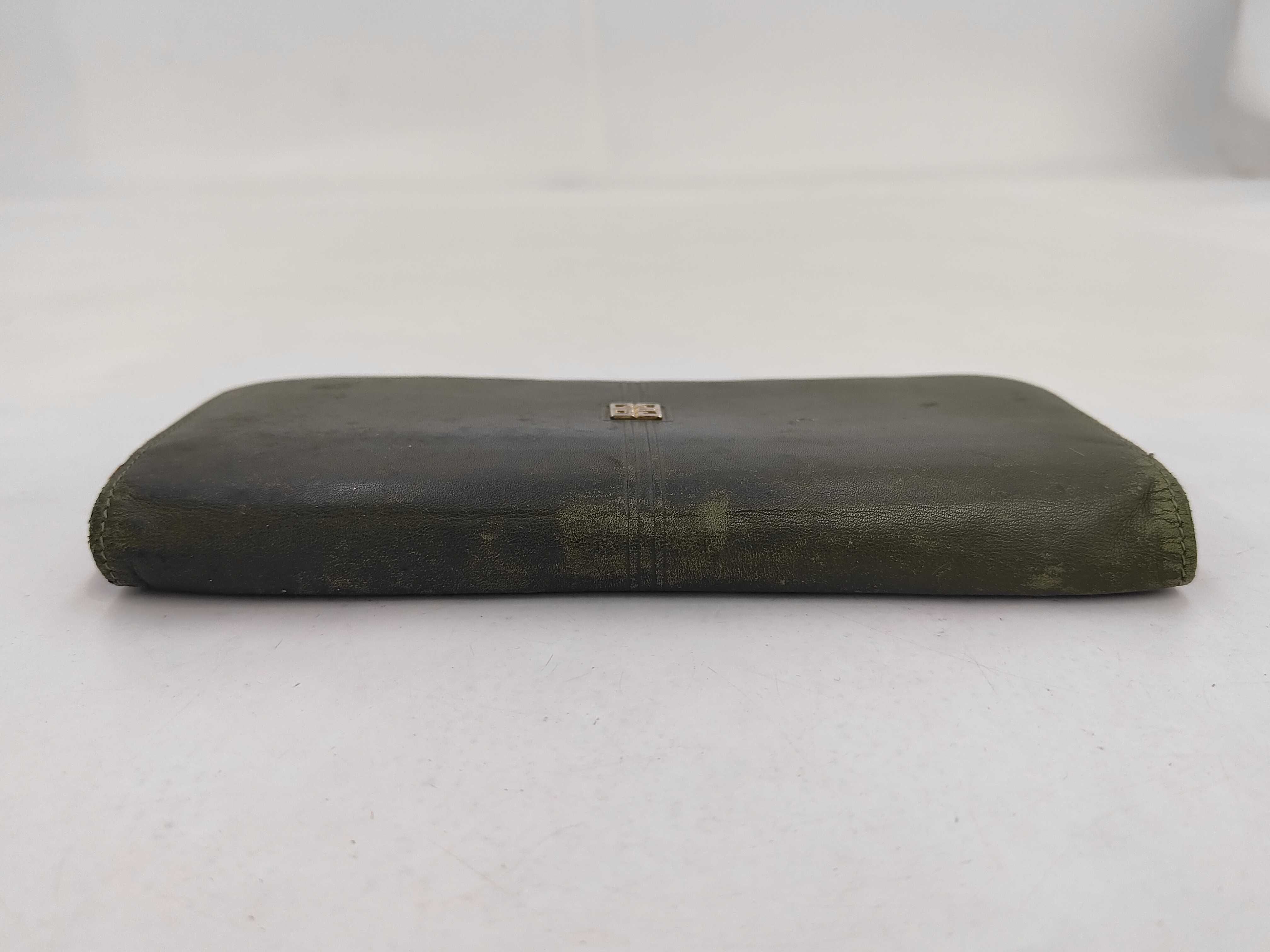 wallet — view 6