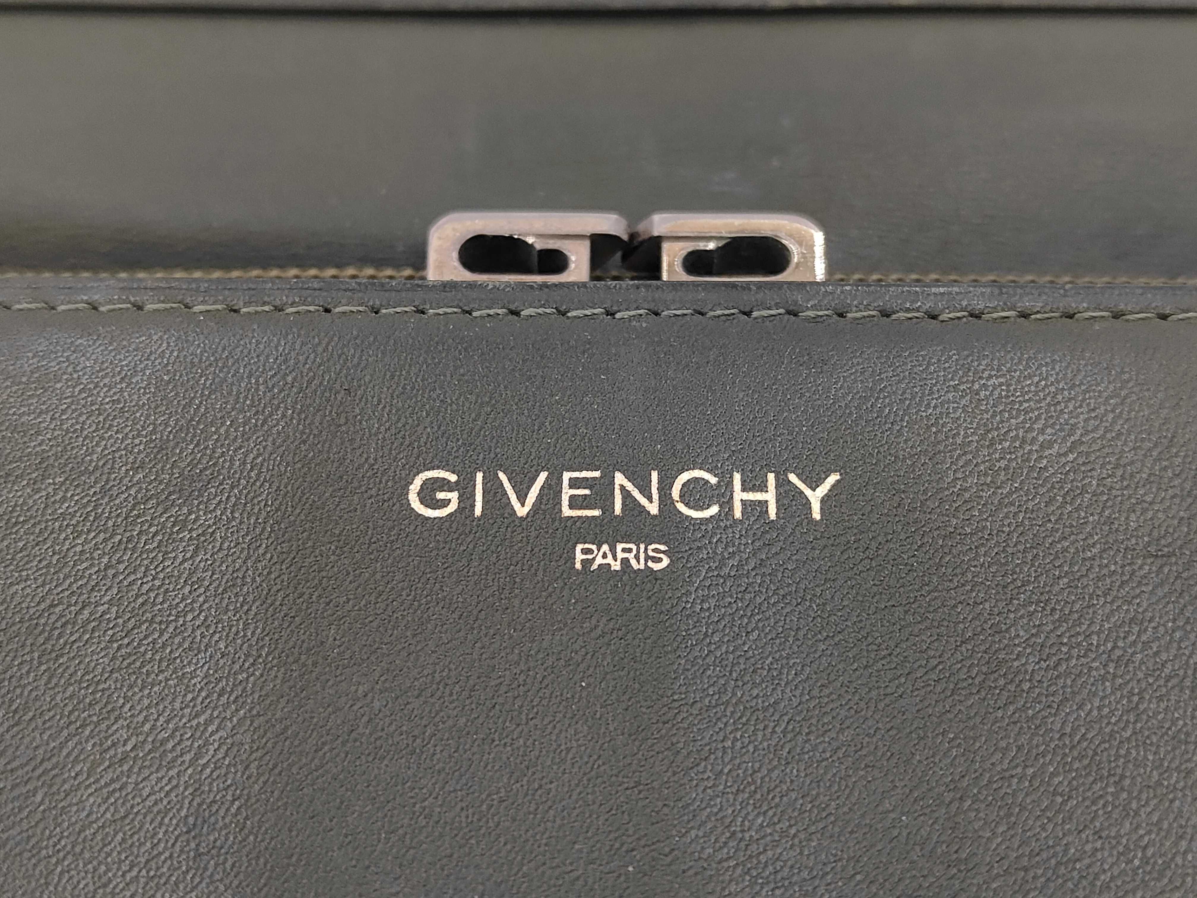 wallet — view 9