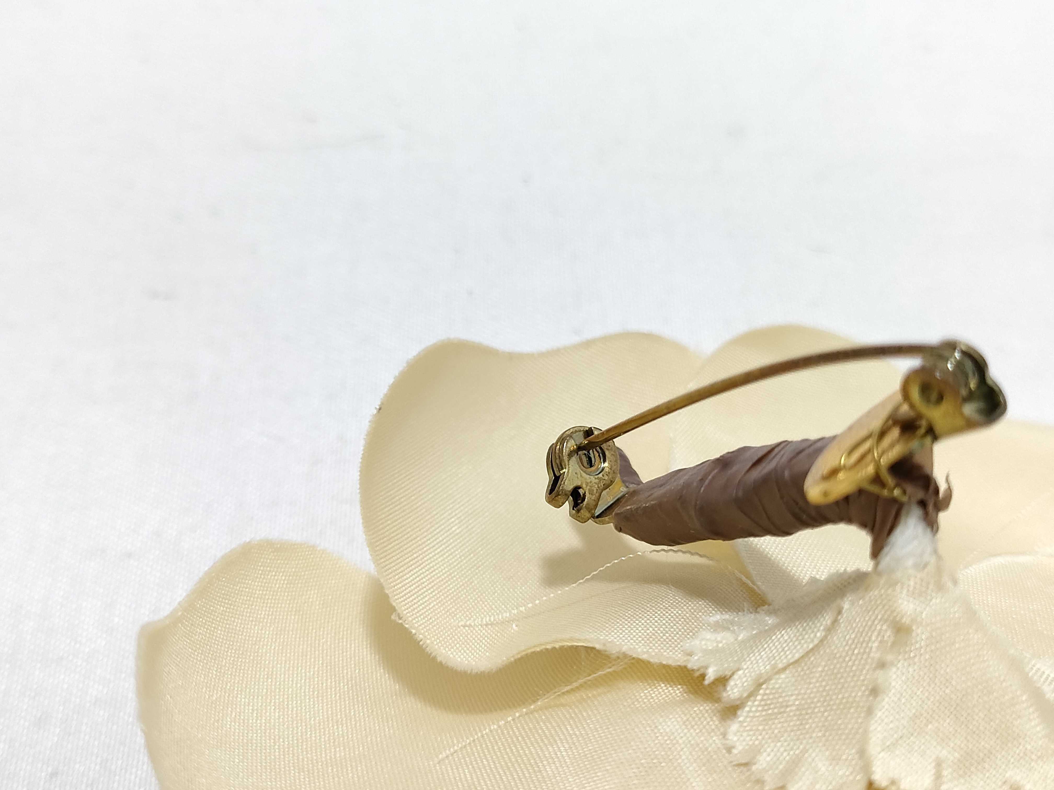 Camellia Corsage Ivory Brooch — view 8