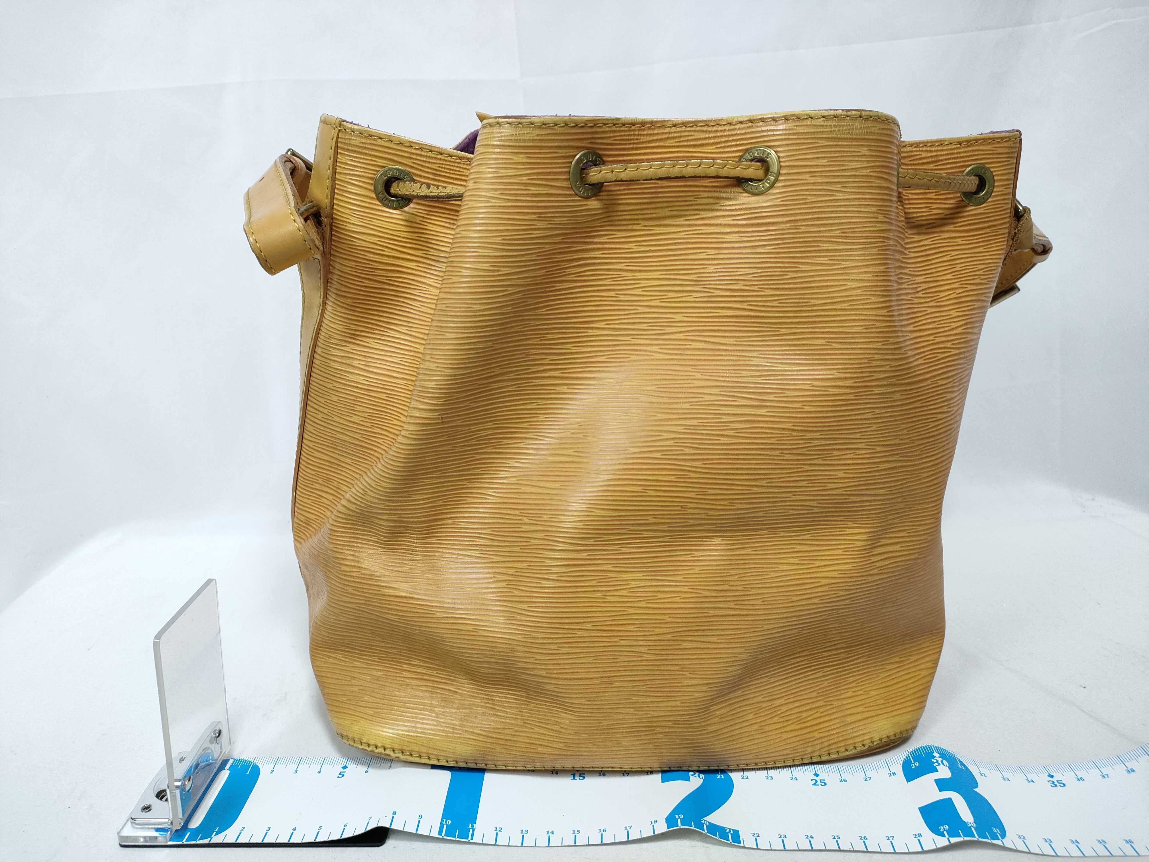 Epi Petit Noé Tassili Yellow M44009 AR0964 Shoulder Bag — view 2