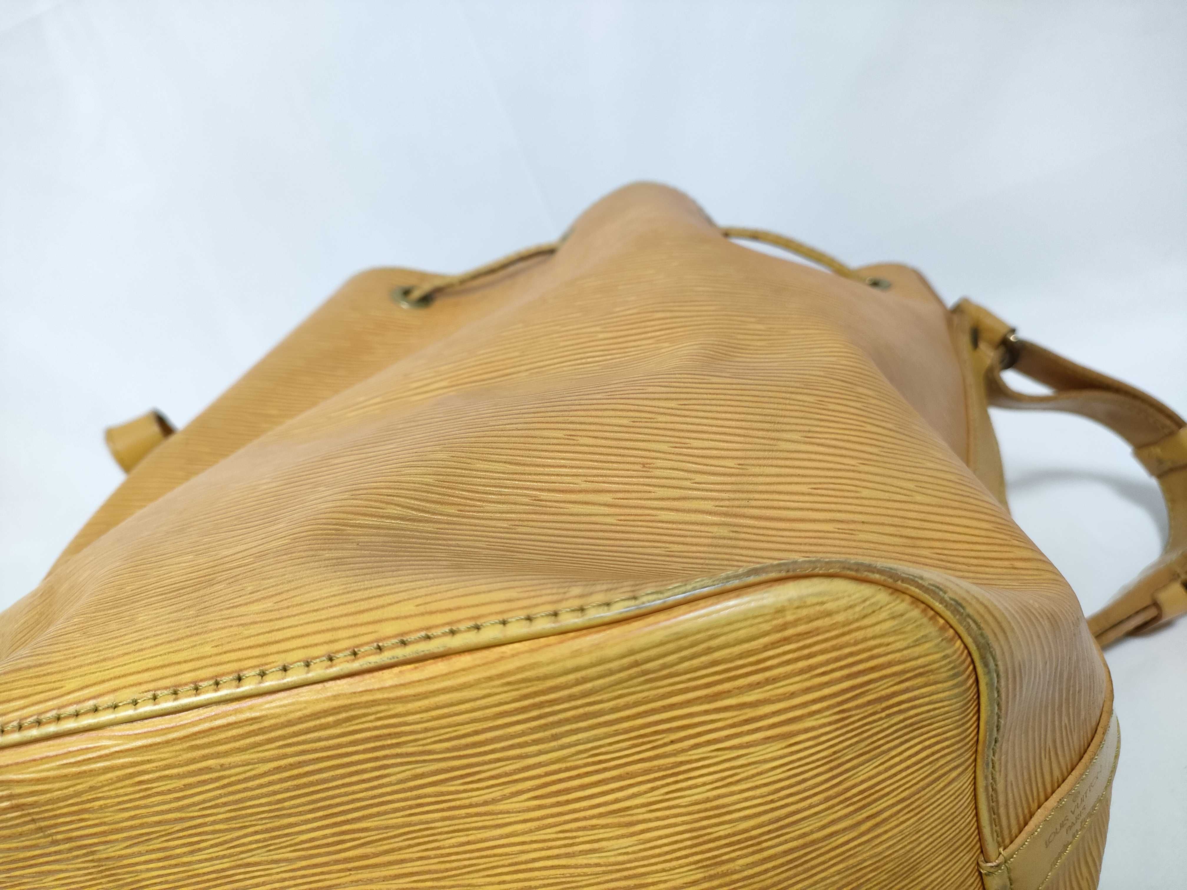 Epi Petit Noé Tassili Yellow M44009 AR0964 Shoulder Bag — view 5
