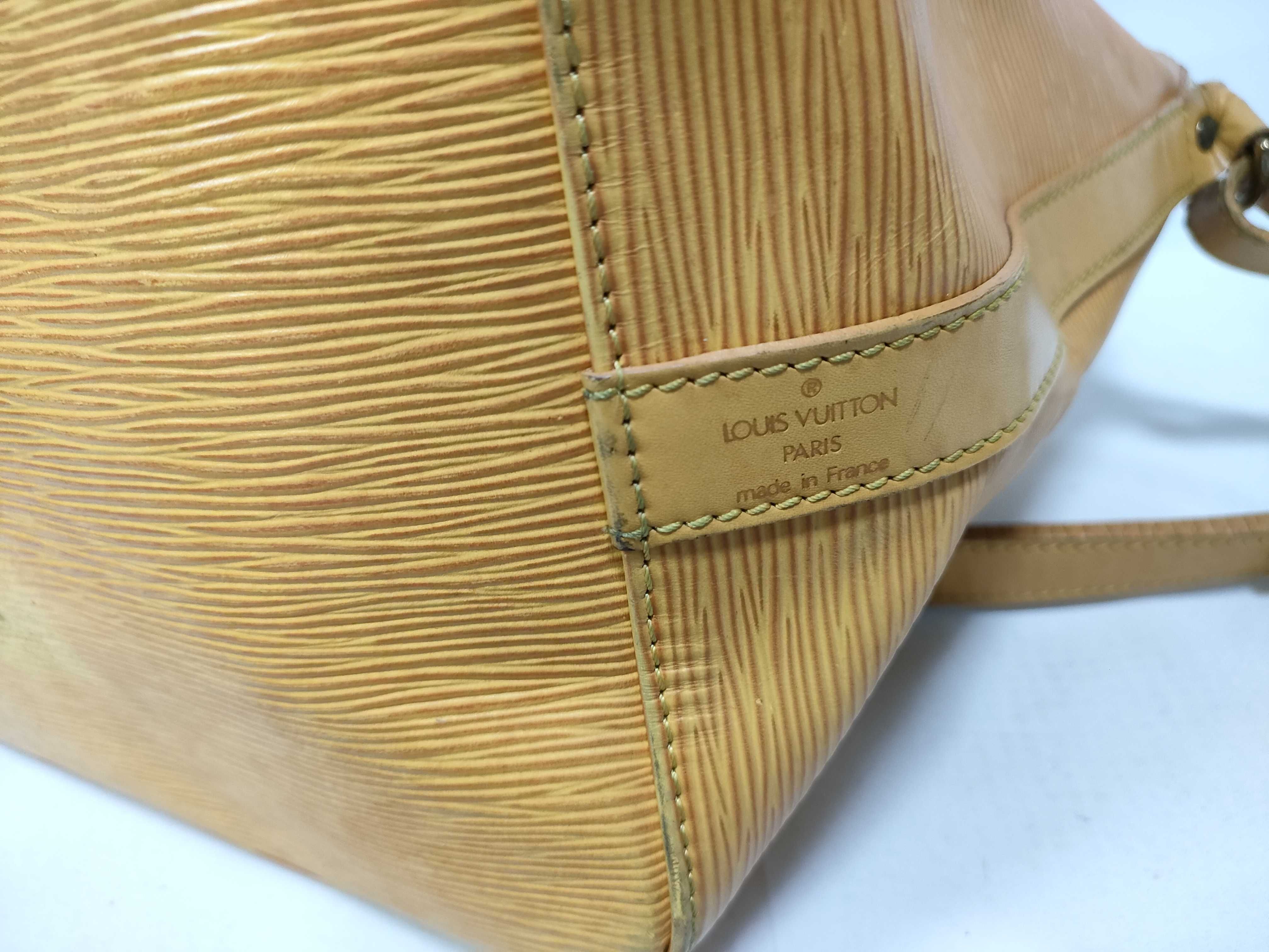 Epi Petit Noé Tassili Yellow M44009 AR0964 Shoulder Bag — view 6