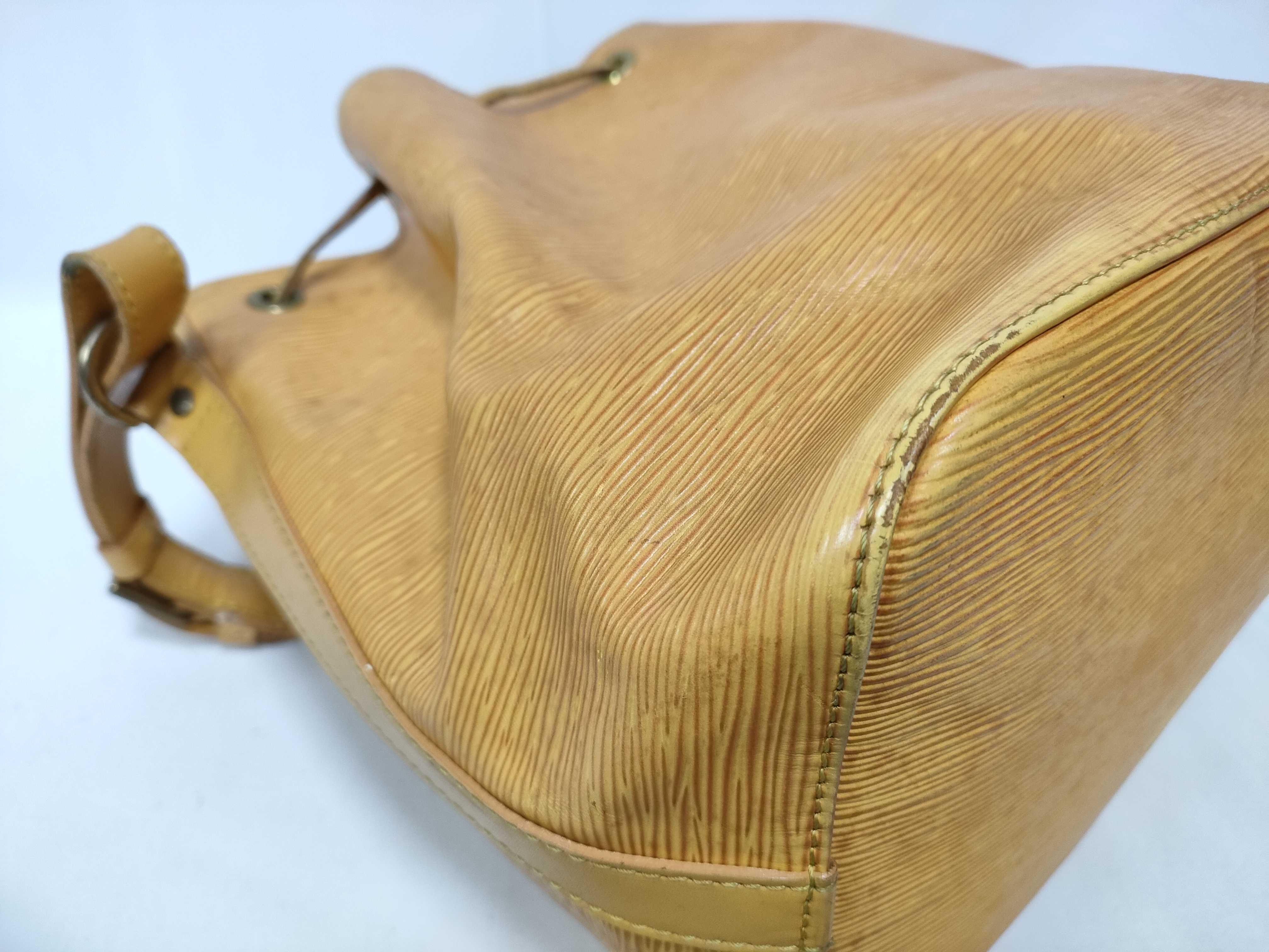 Epi Petit Noé Tassili Yellow M44009 AR0964 Shoulder Bag — view 7