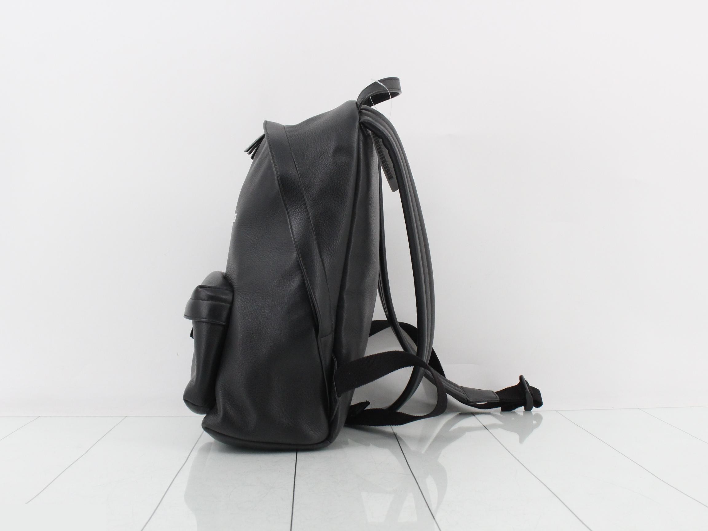 Everyday Backpack Leather Rucksack Black — view 3