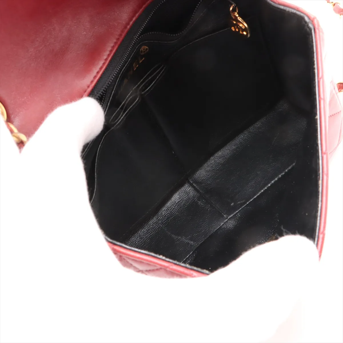 Matelasse Lambskin Single Flap Single Chain Bag Red Gold Hardware — view 6