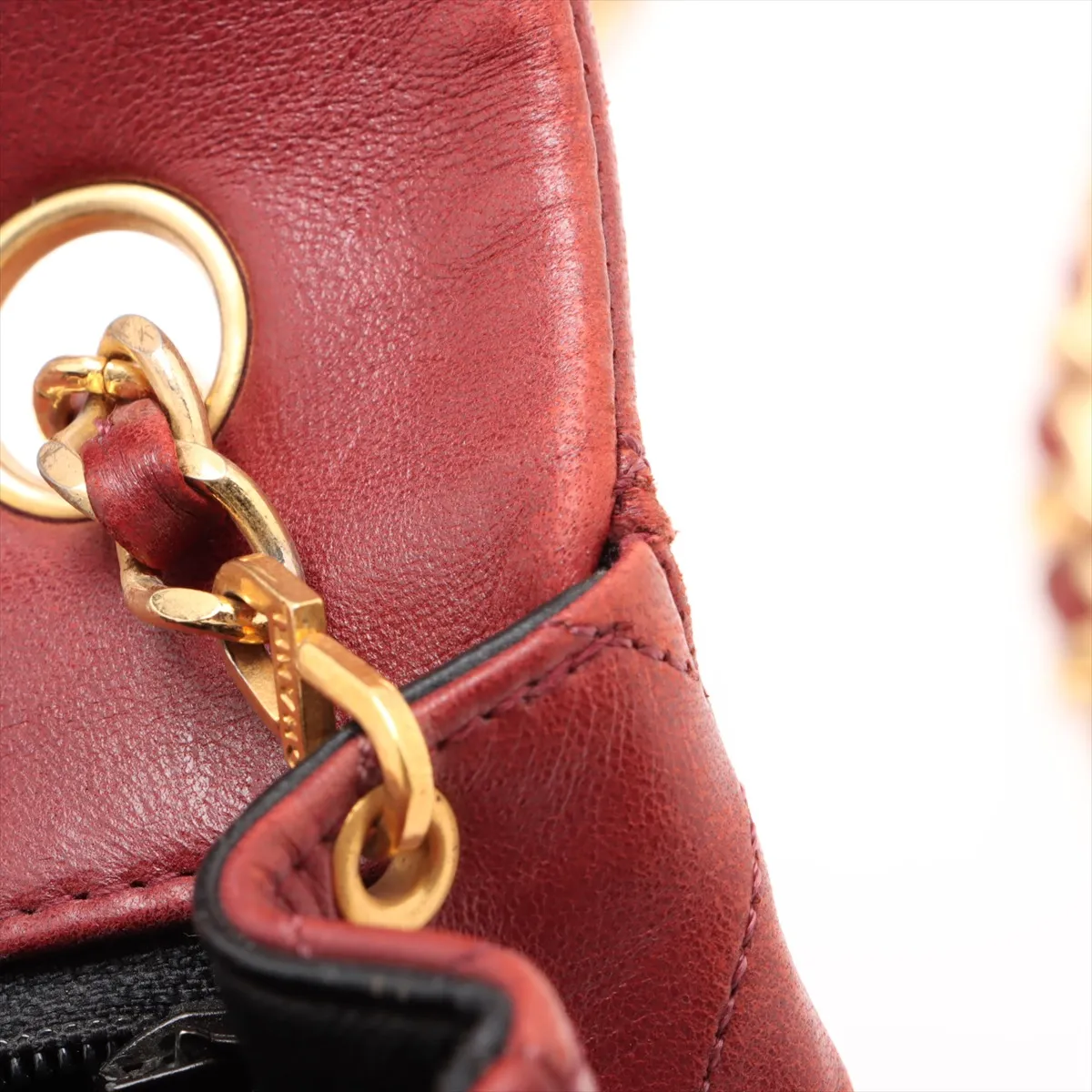 Matelasse Lambskin Single Flap Single Chain Bag Red Gold Hardware — view 9