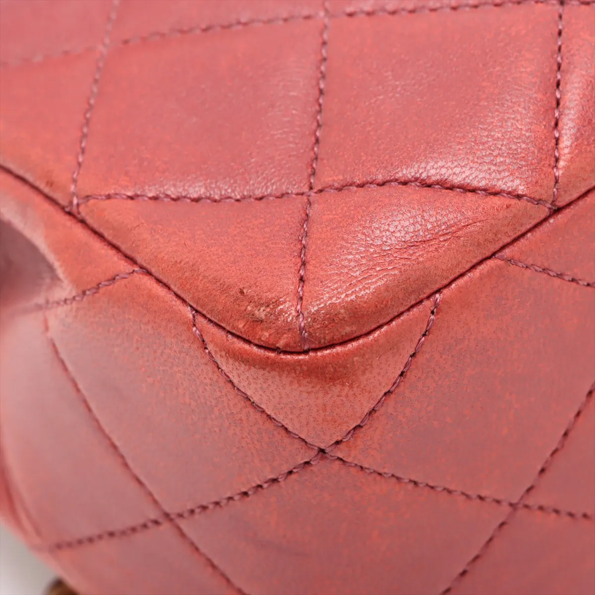Matelasse Lambskin Single Flap Single Chain Bag Red Gold Hardware — view 10