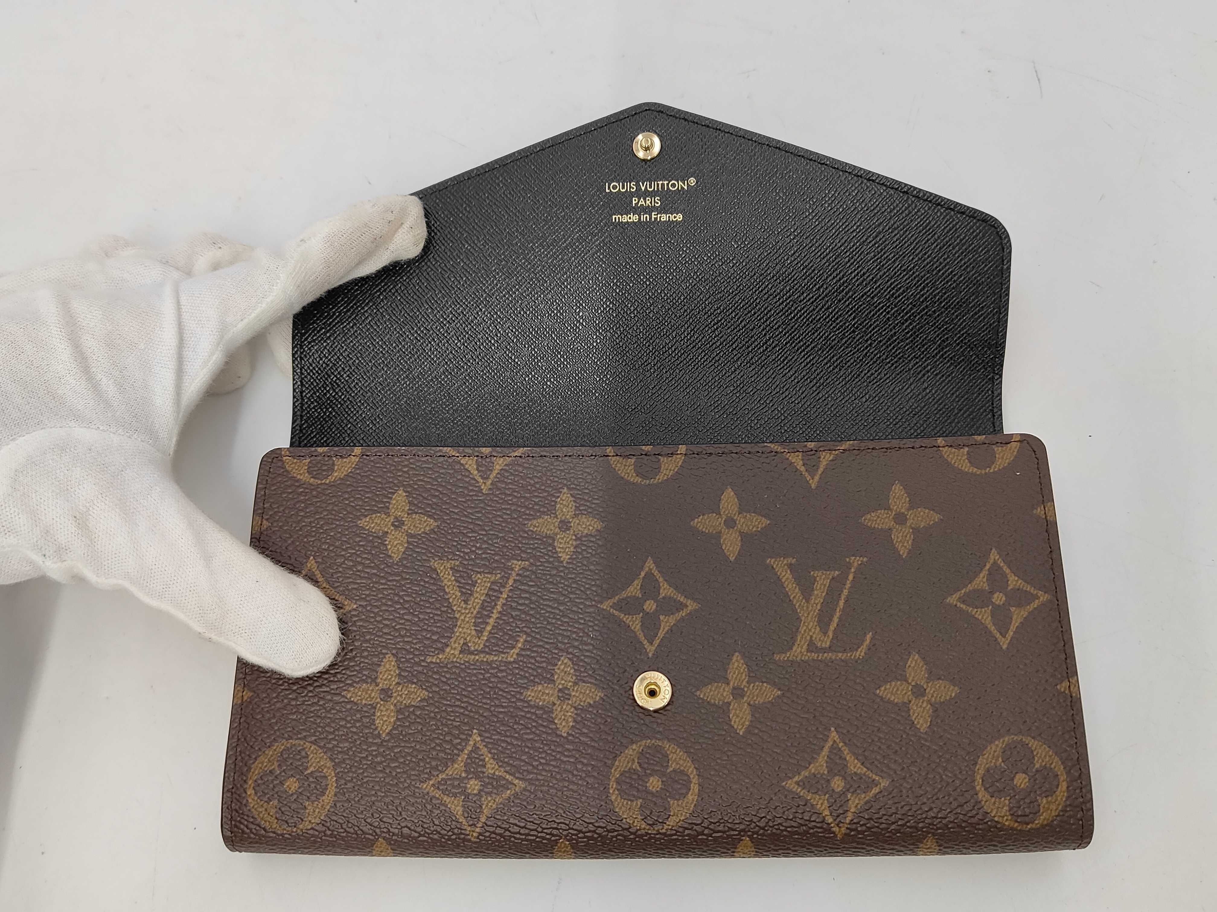 Monogram Louis Vuitton Giant Reverse Portefeuille Sarah IC Chip Wallet — view 8