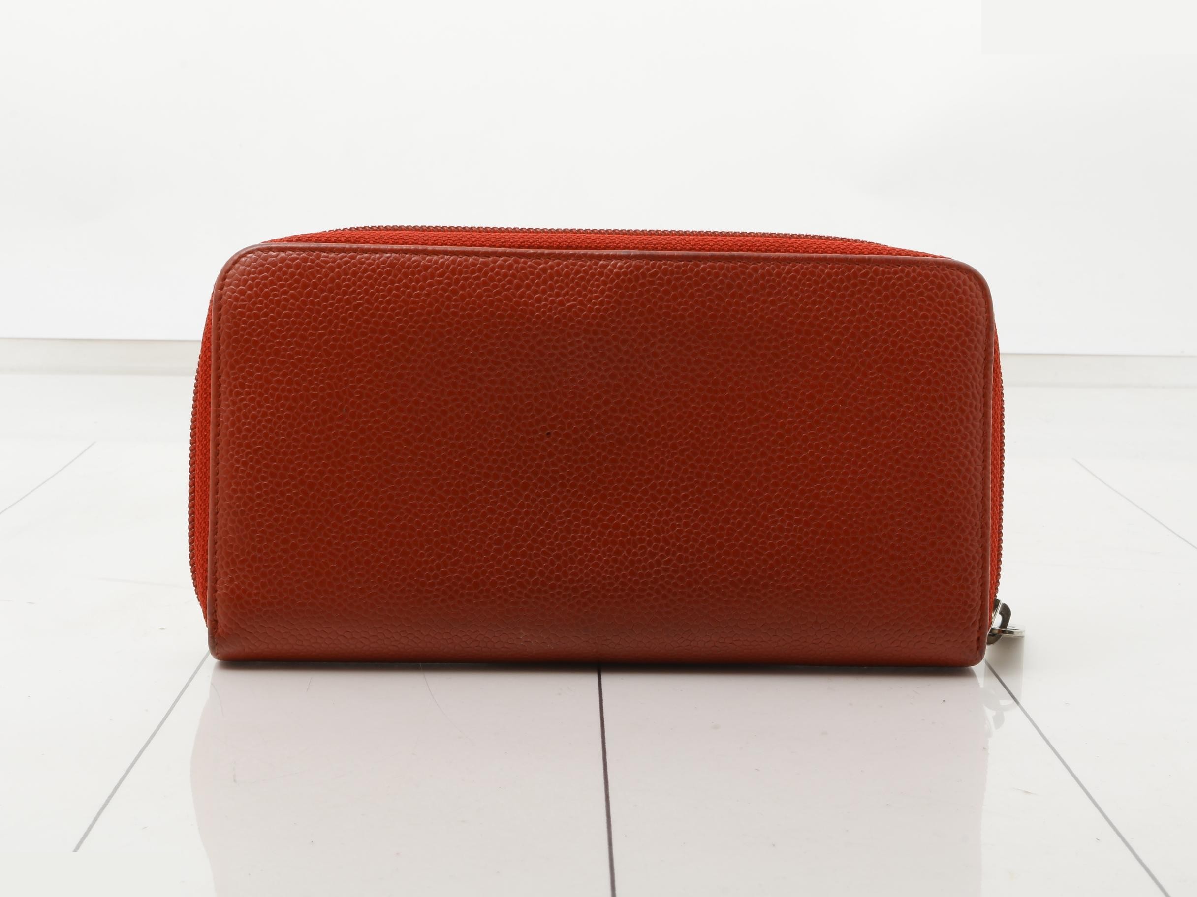 Round zipper long wallet, item number 22 — view 2