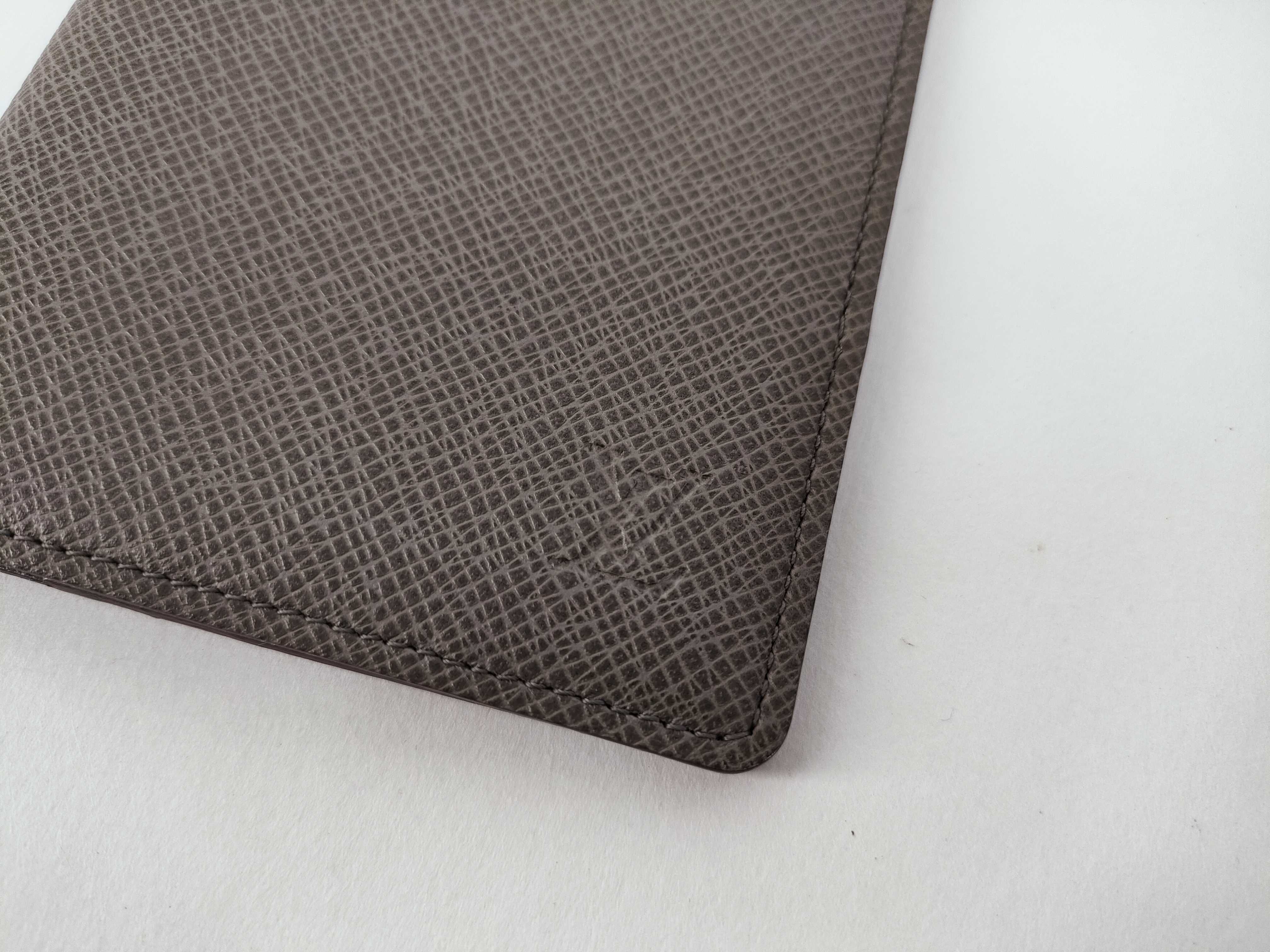 Taiga Passport Case, Taiga Card Case — view 13