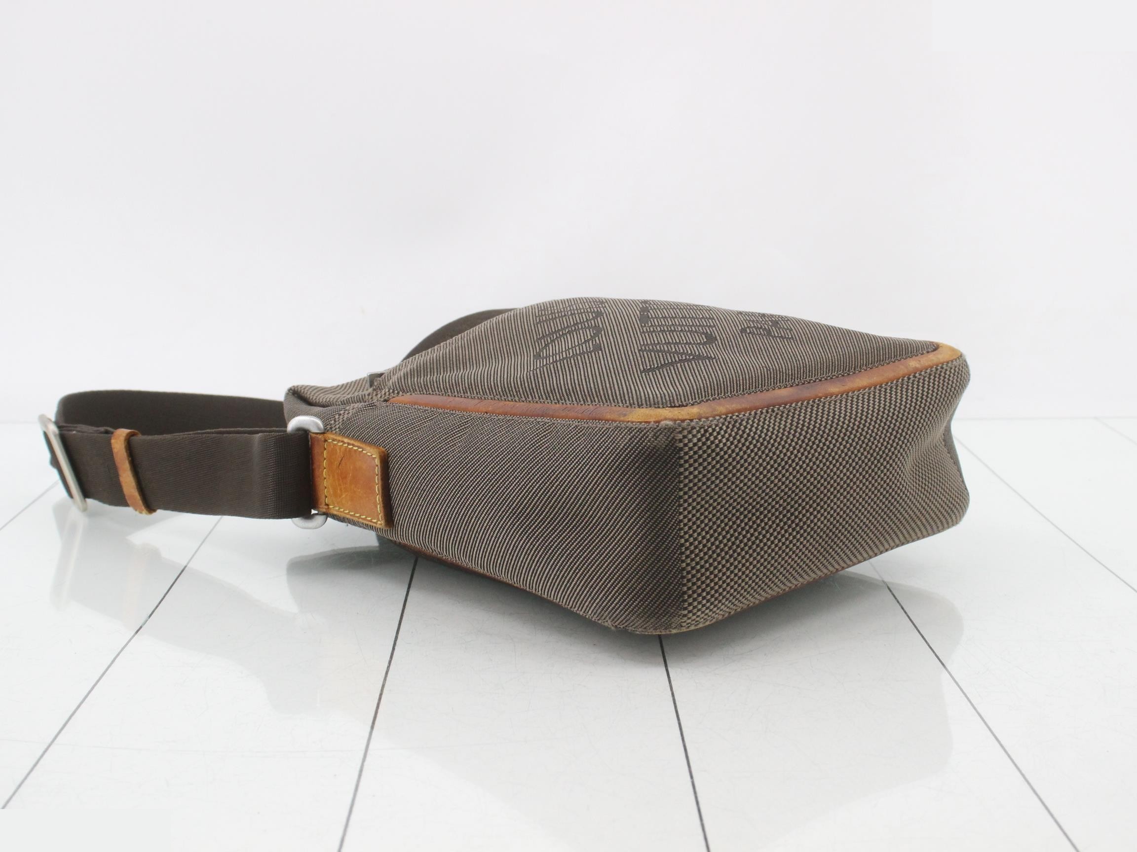 M93040 Damier Jouan Citadin Terre Shoulder Bag — view 5