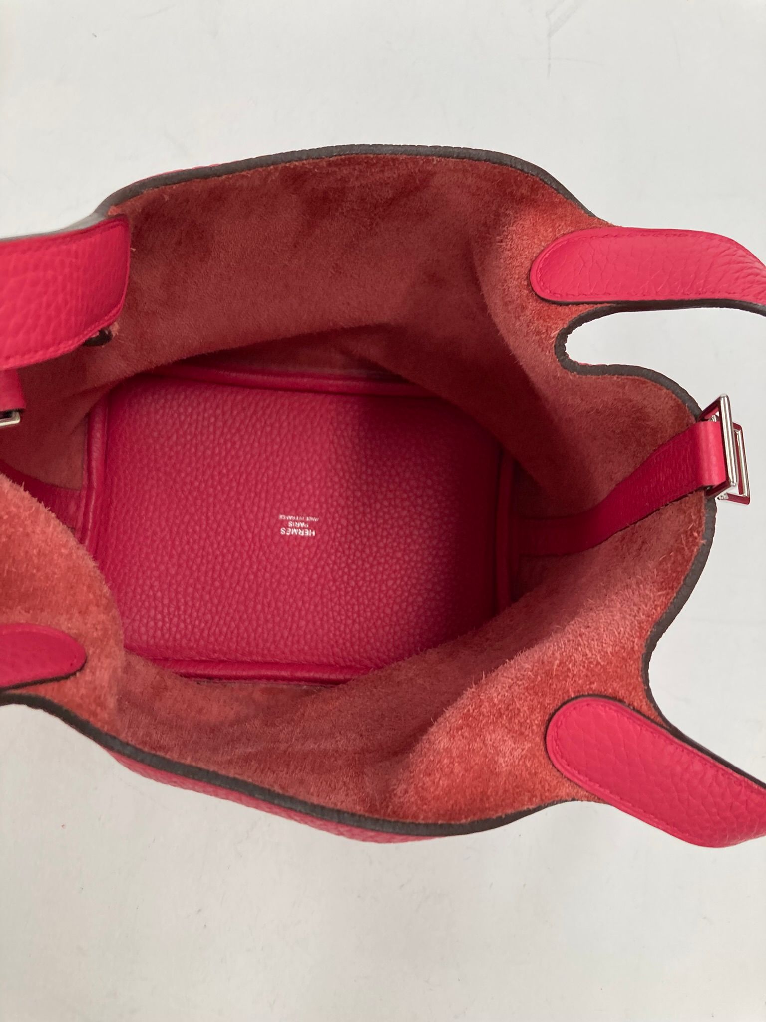 Taurillon Clemence Pink Picotin Lock PM — view 2