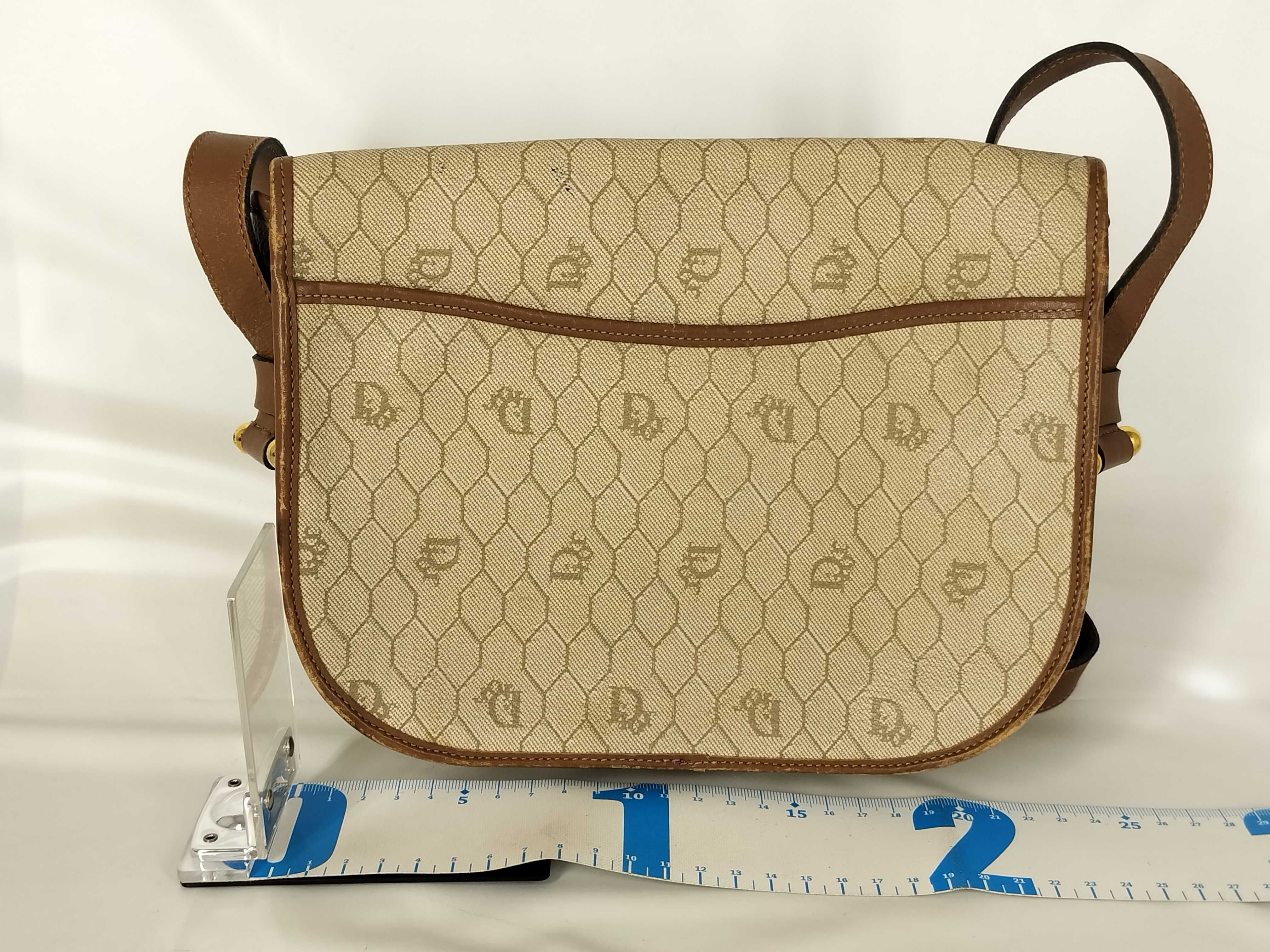Honeycomb PVC Shoulder Bag — view 2