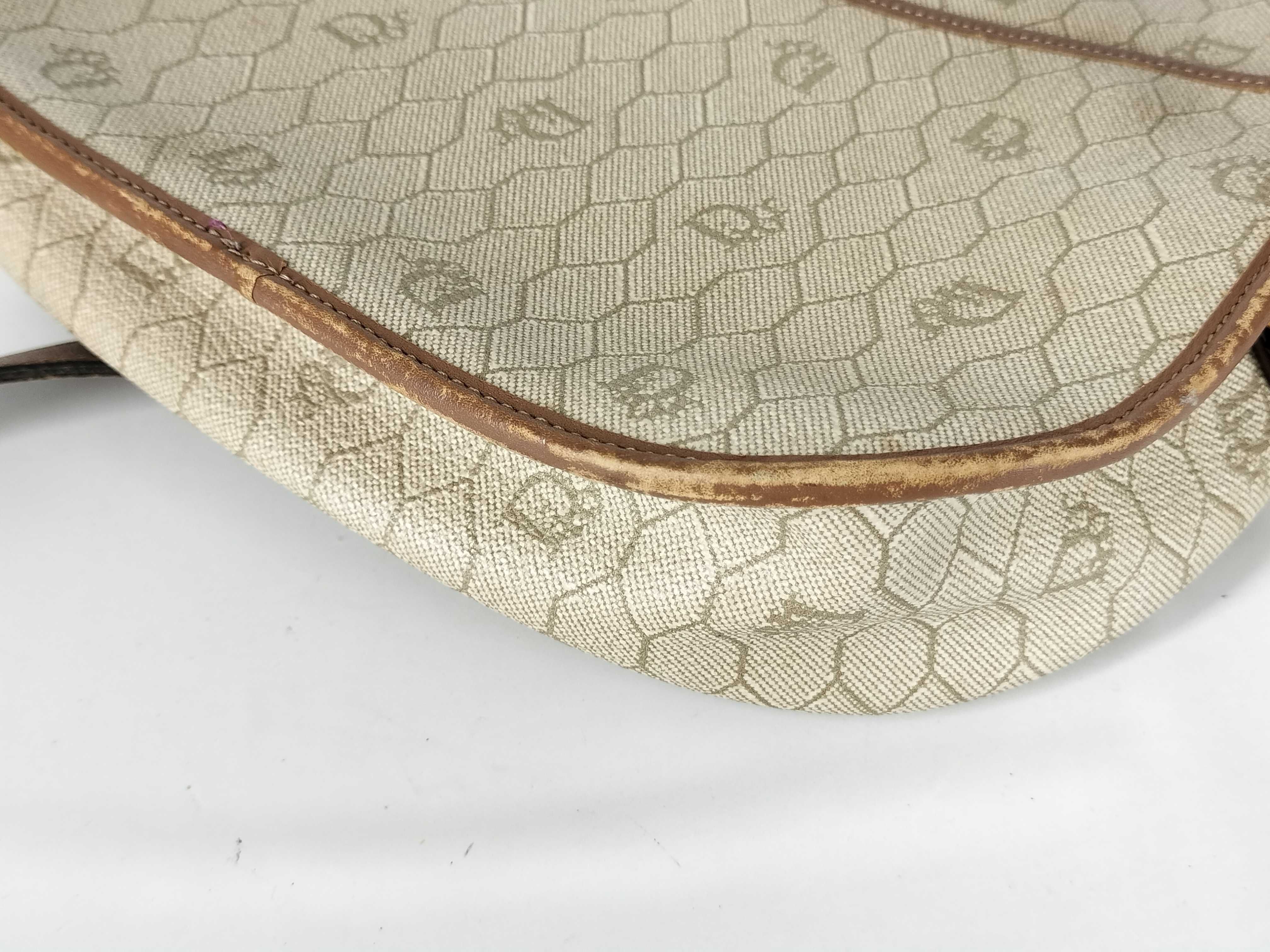 Honeycomb PVC Shoulder Bag — view 12
