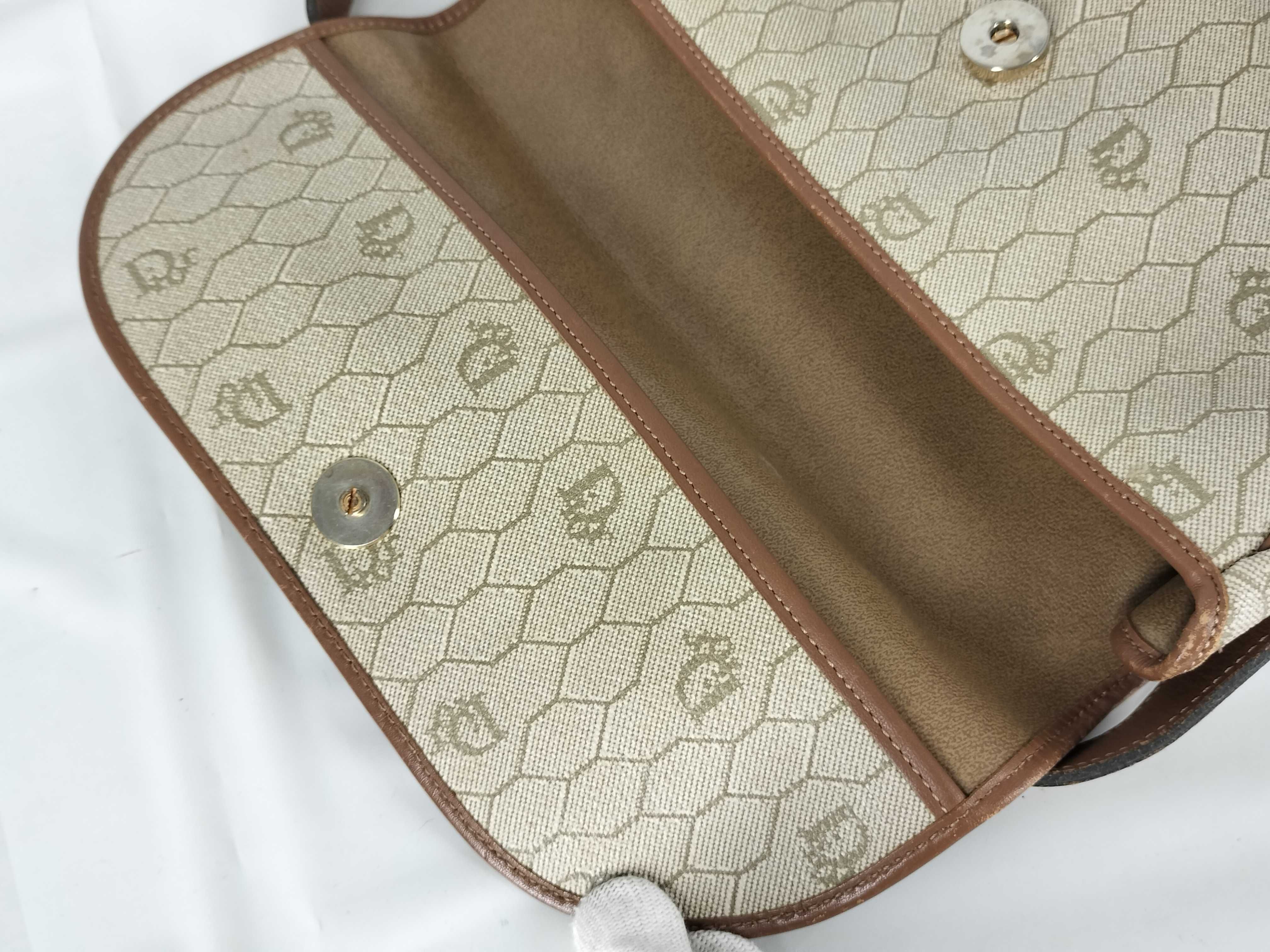 Honeycomb PVC Shoulder Bag — view 9