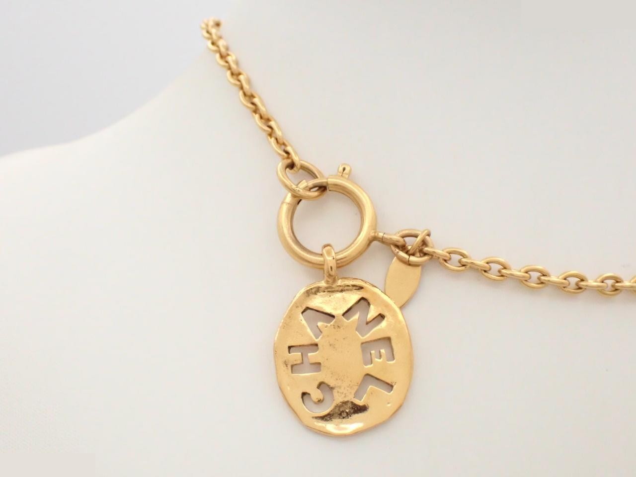 logo necklace, chain approximately 40cm — view 2