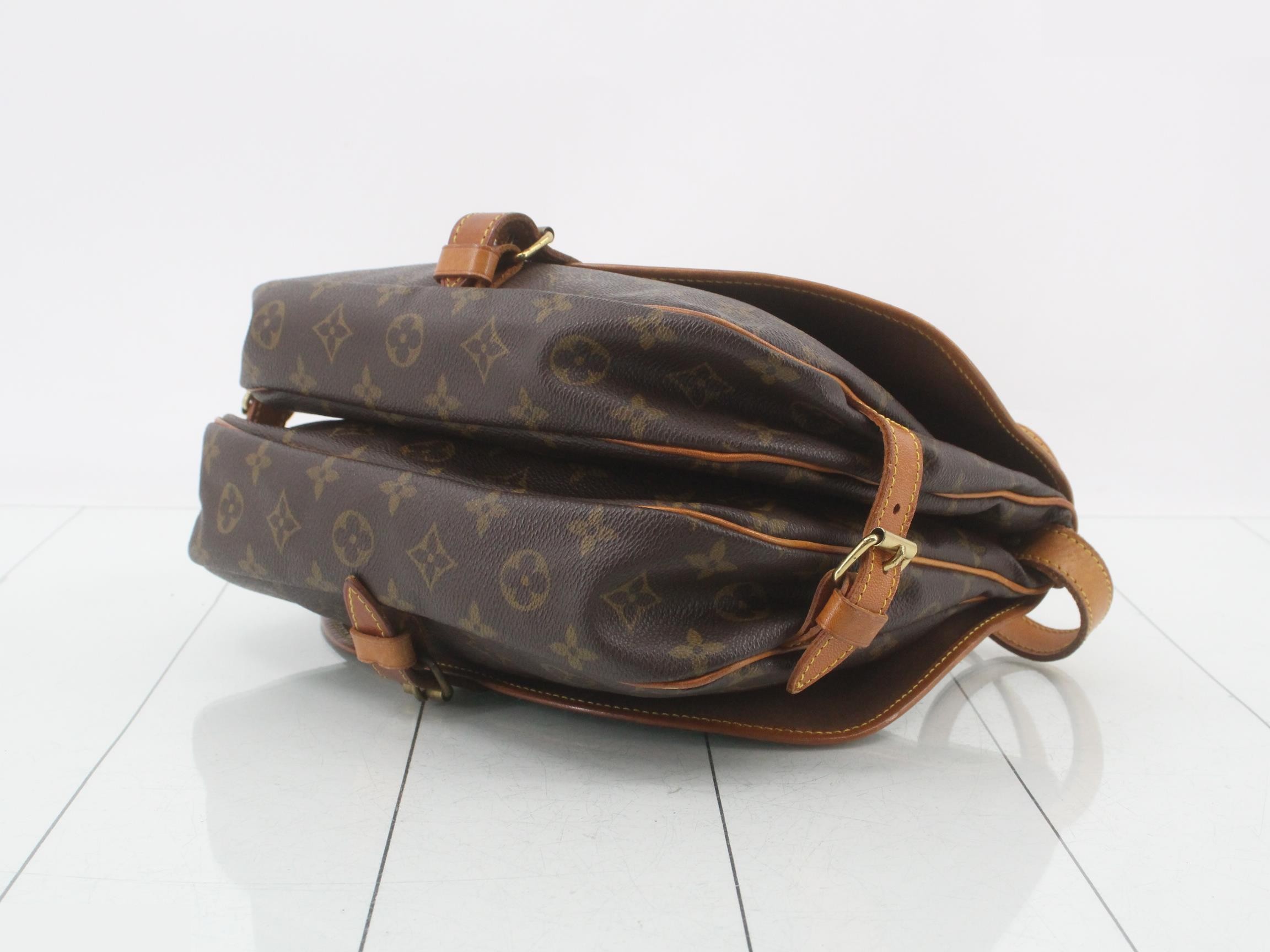 Saumur Shoulder Bag — view 6